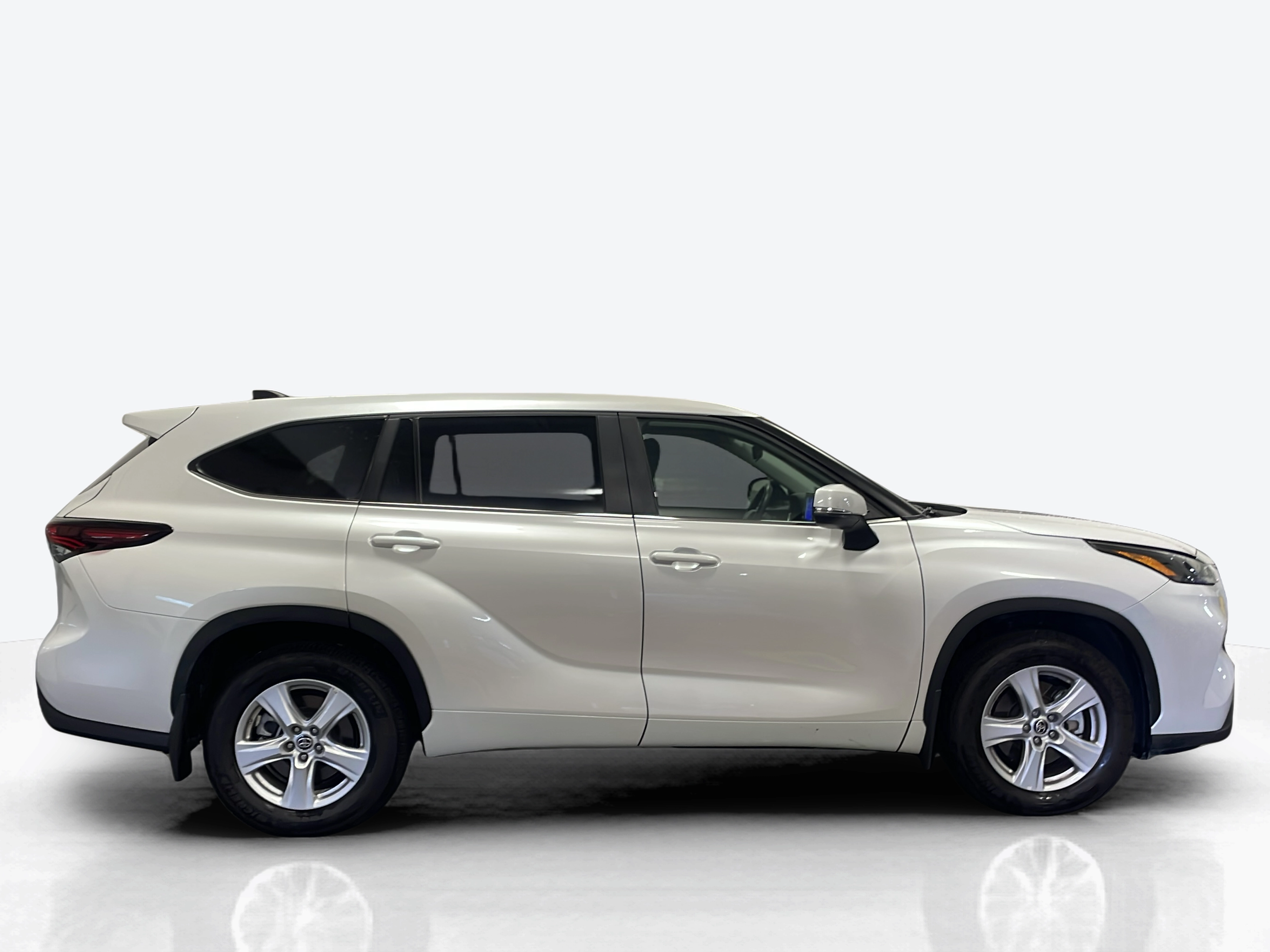 Vehicle exterior side