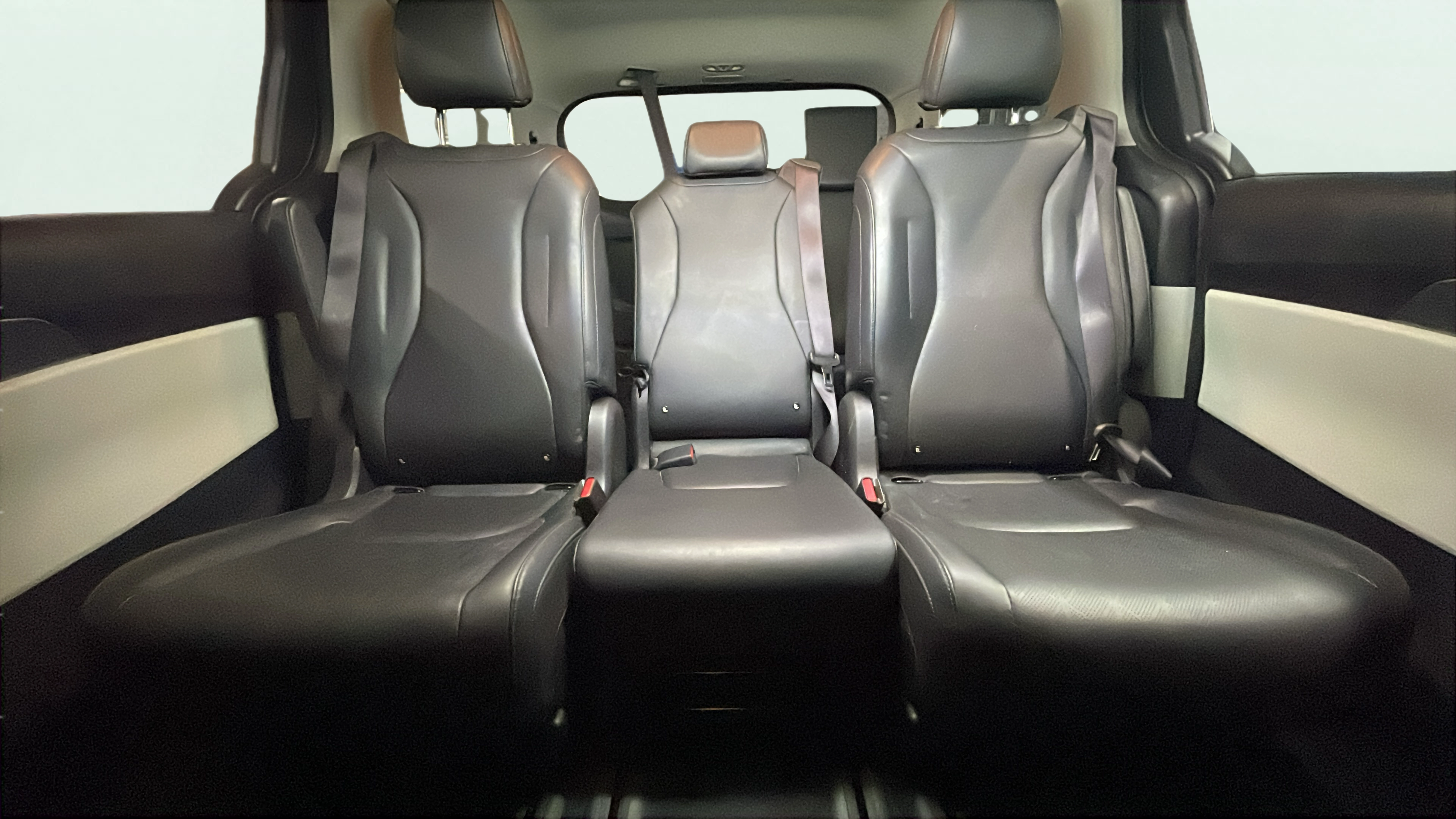 Vehicle interior 2