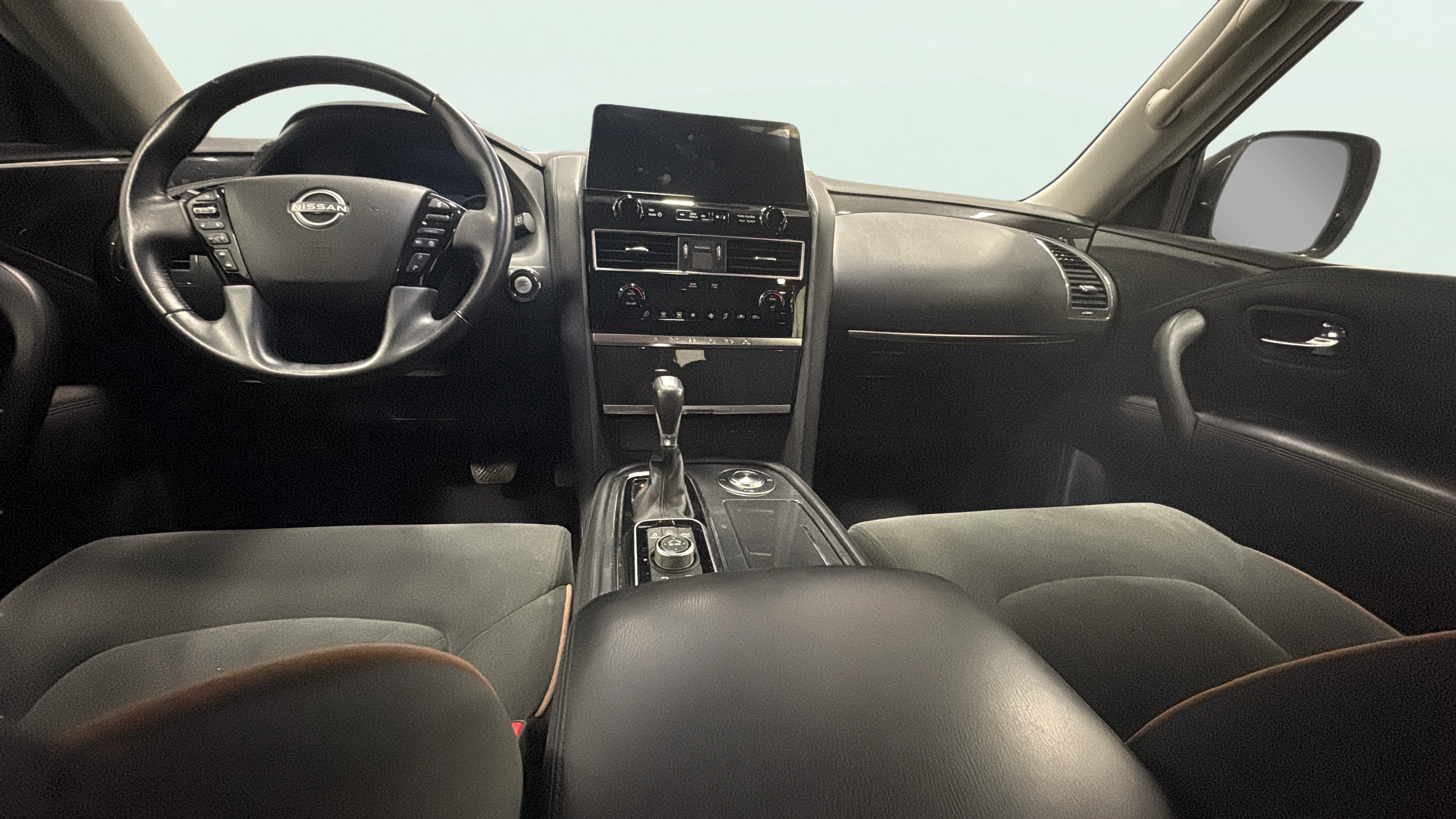 Vehicle interior 360 preview