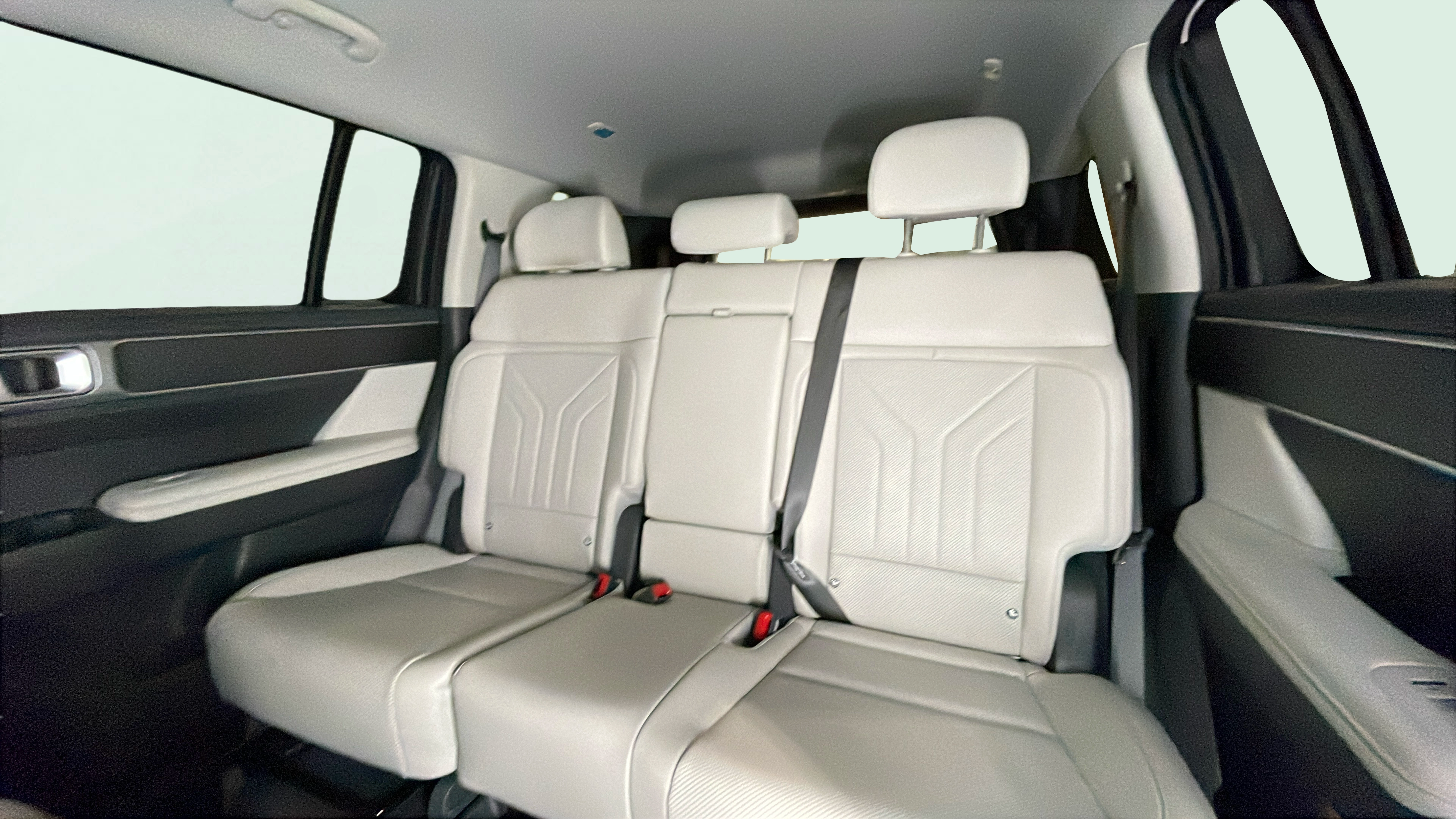 Vehicle interior 2