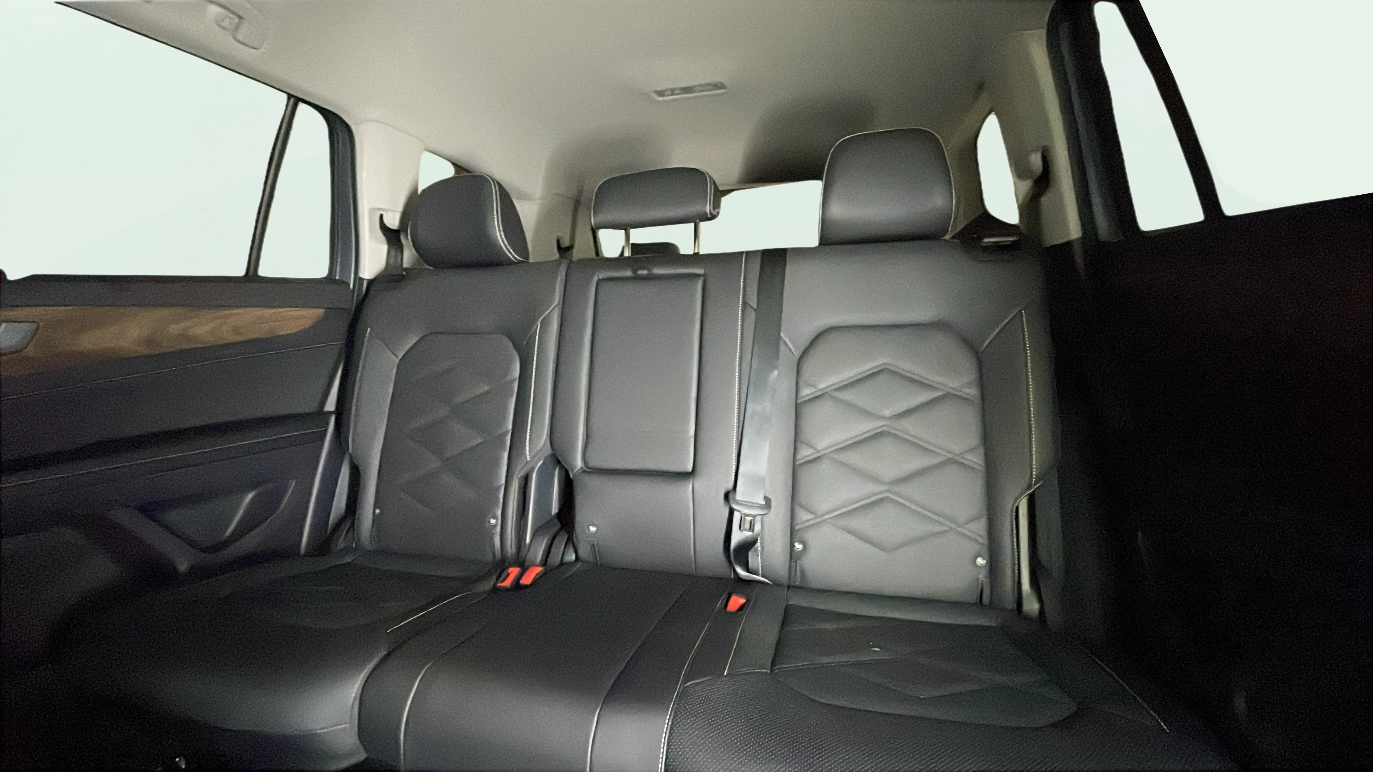 Vehicle interior 2
