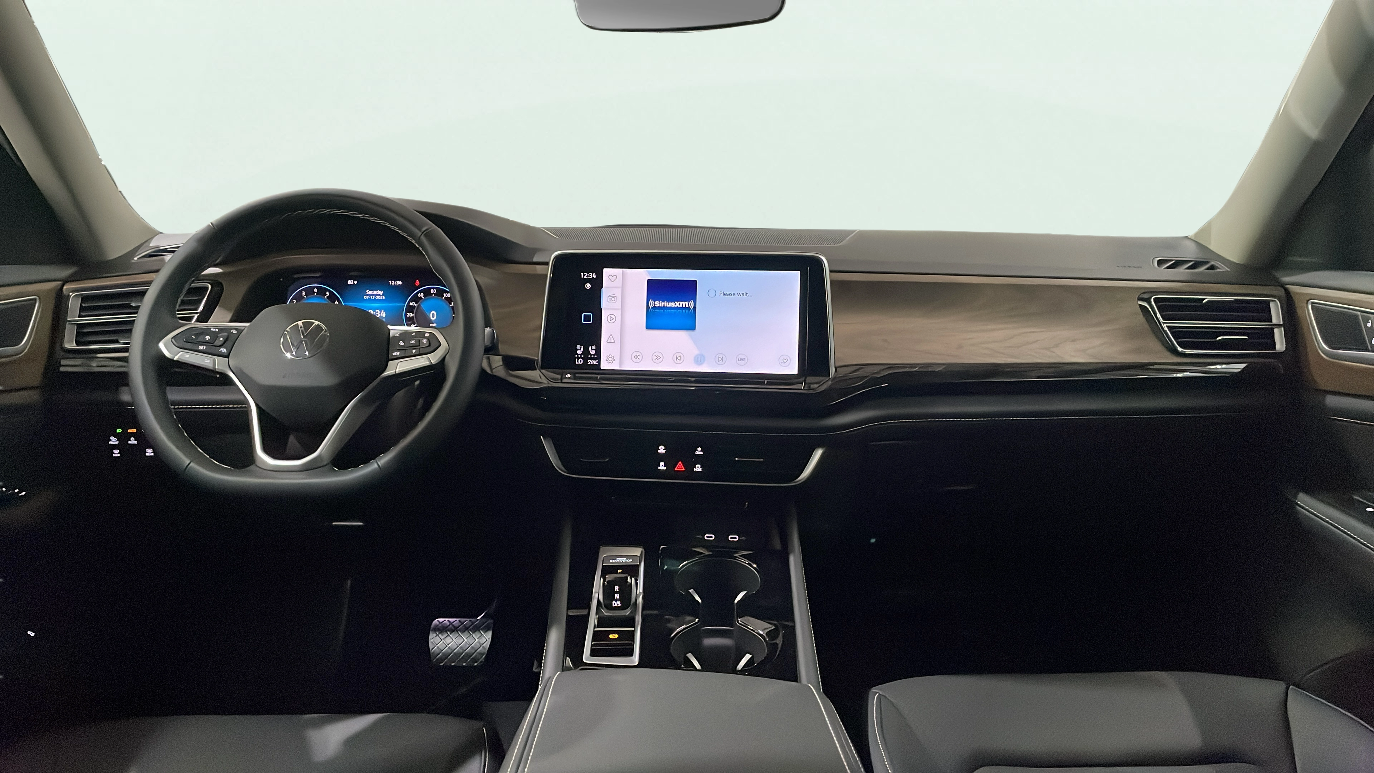 Vehicle interior 360 preview