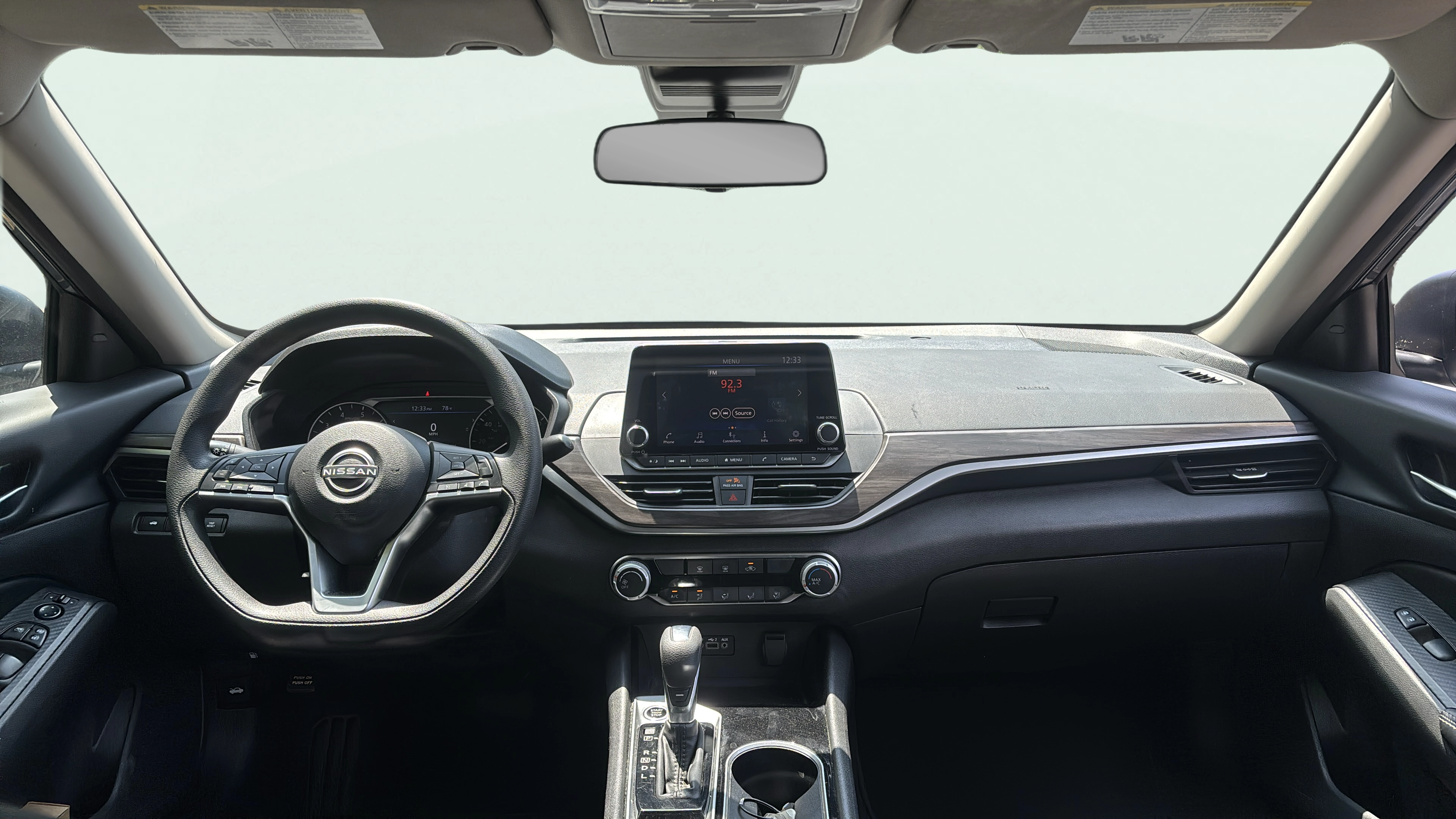 Vehicle interior 360 preview