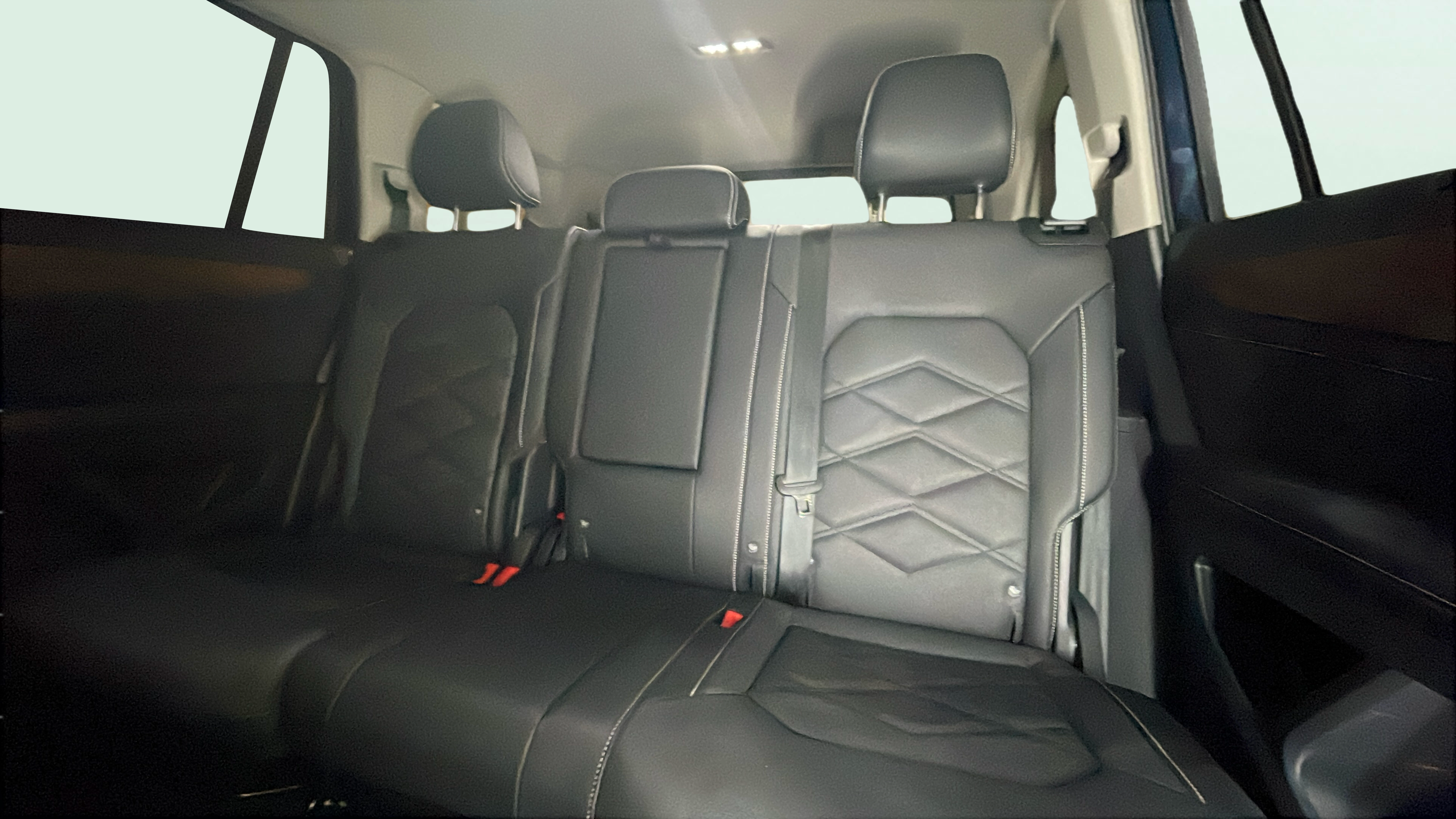 Vehicle interior 2