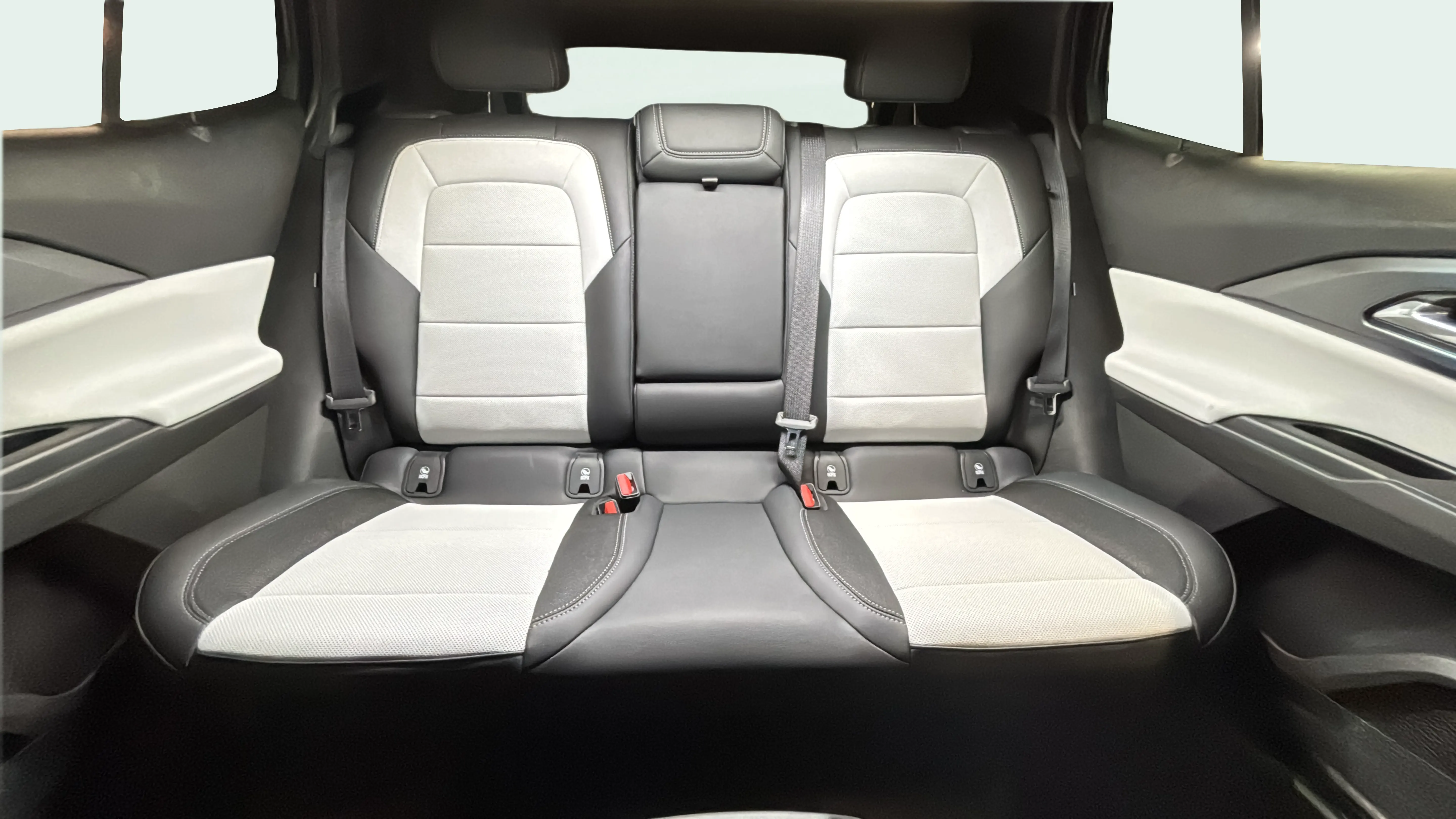 Vehicle interior 2