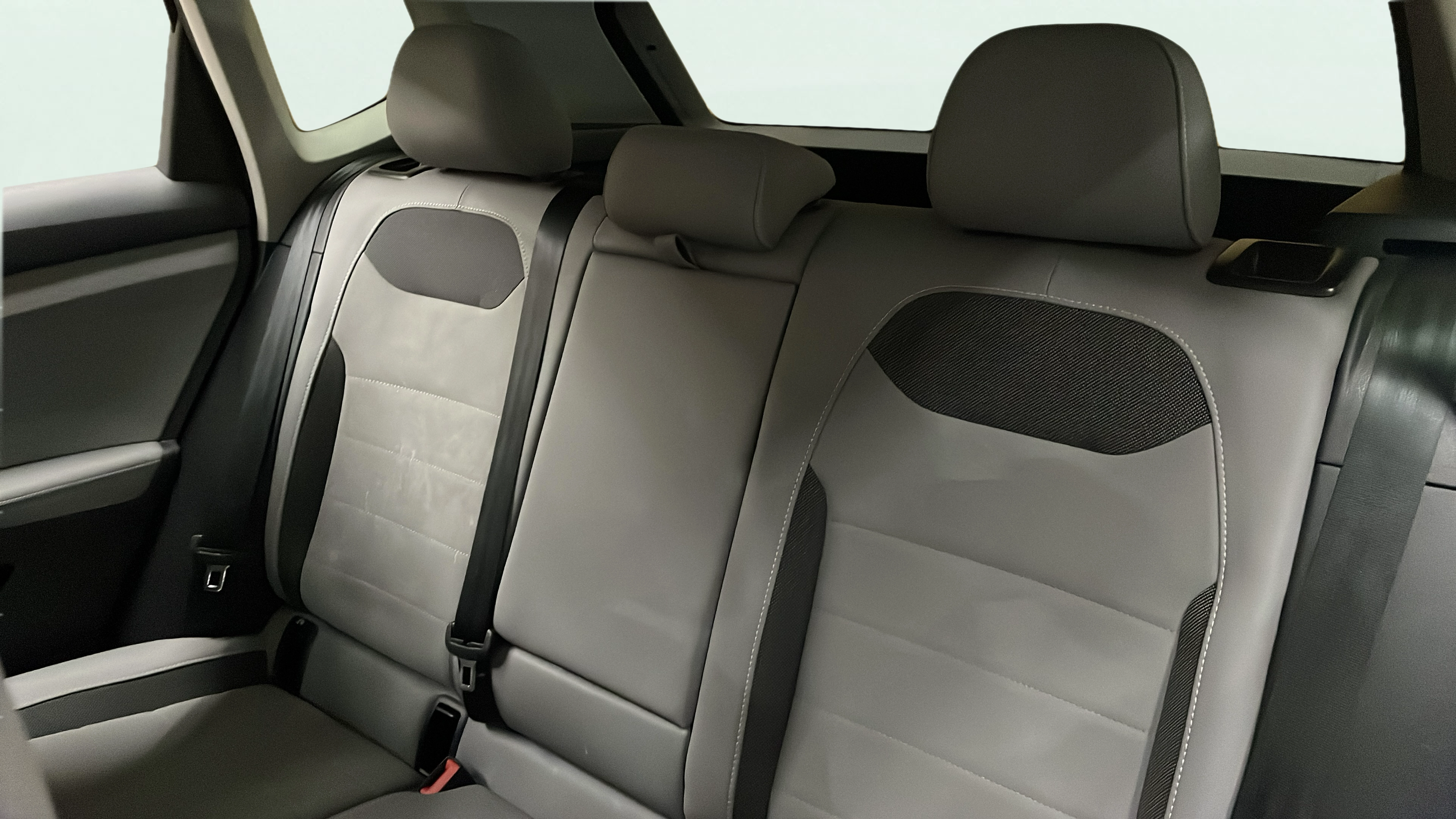 Vehicle interior 2