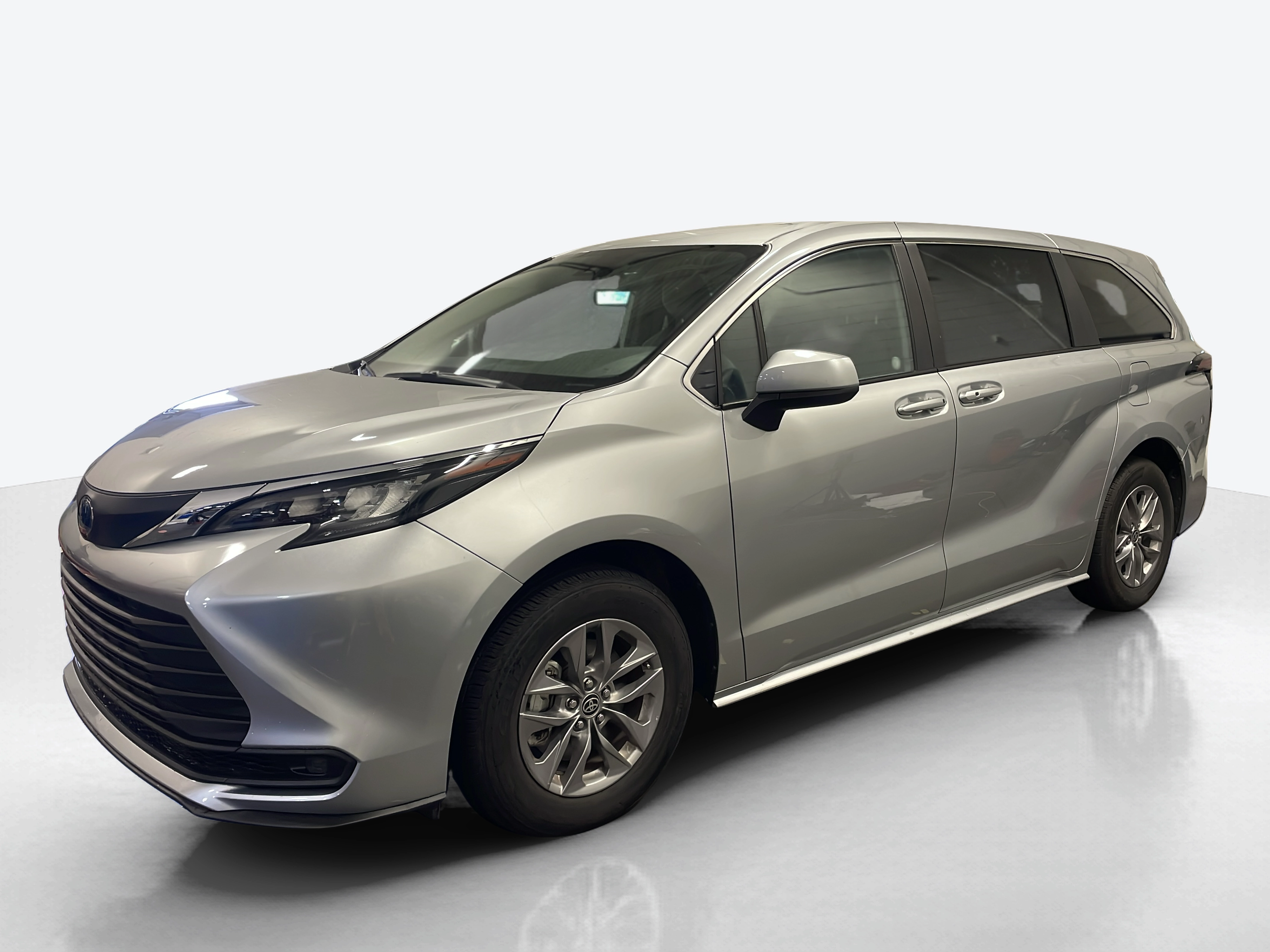 2025 Toyota Sienna