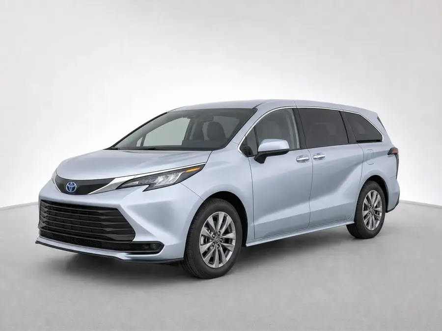 2025 Toyota Sienna — image 1 of 9
