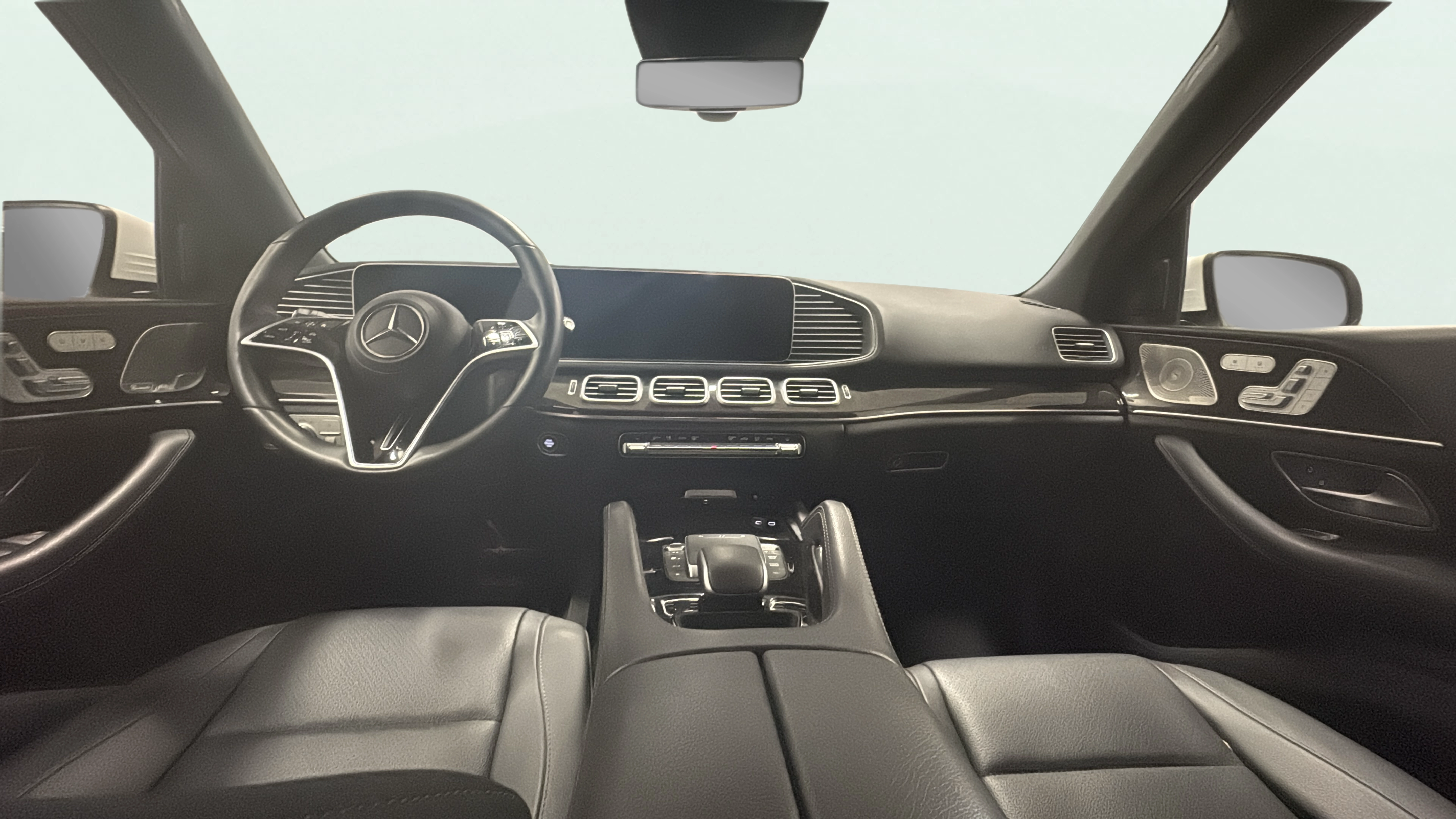 Vehicle interior 360 preview