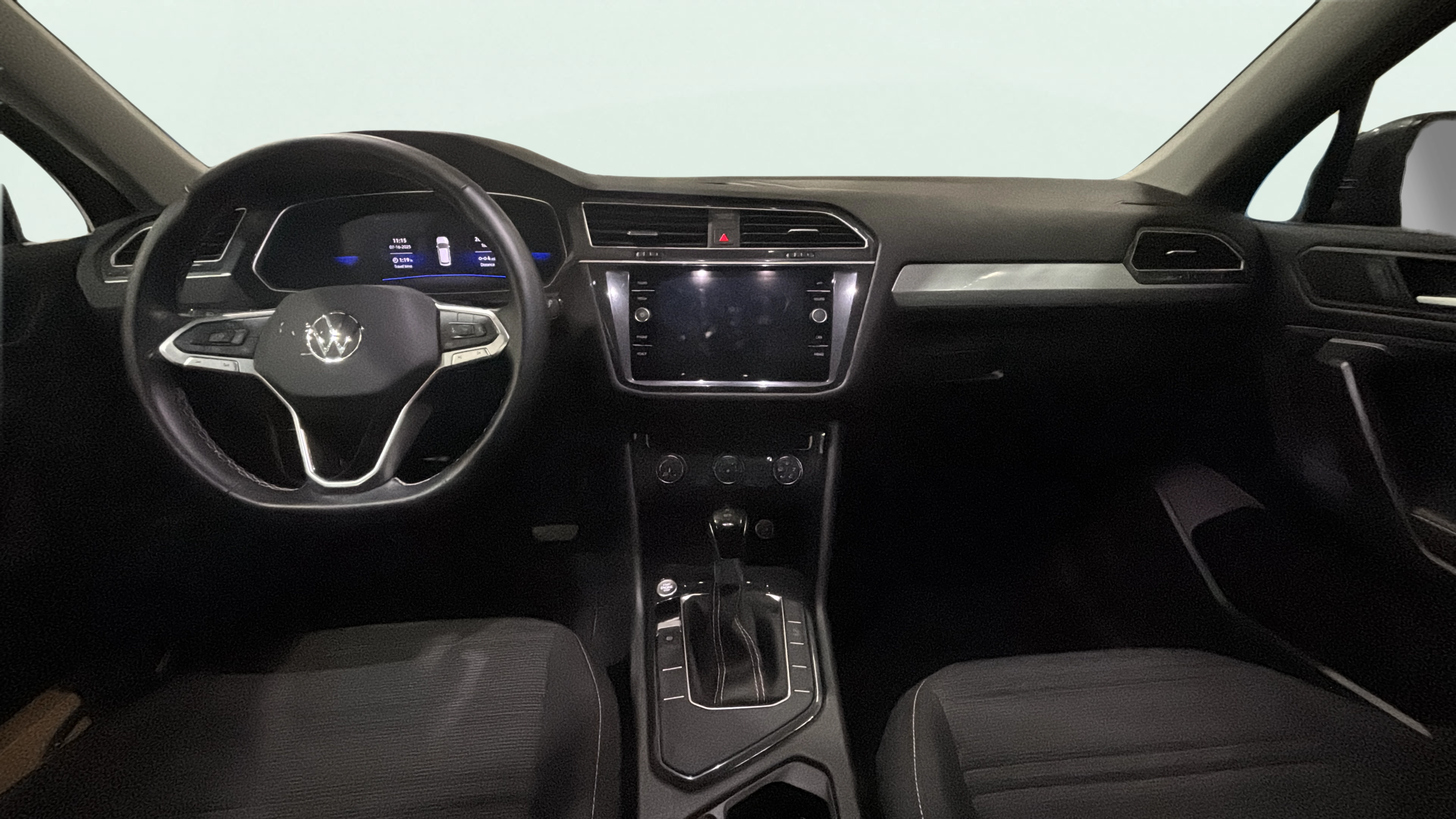 Vehicle interior 360 preview