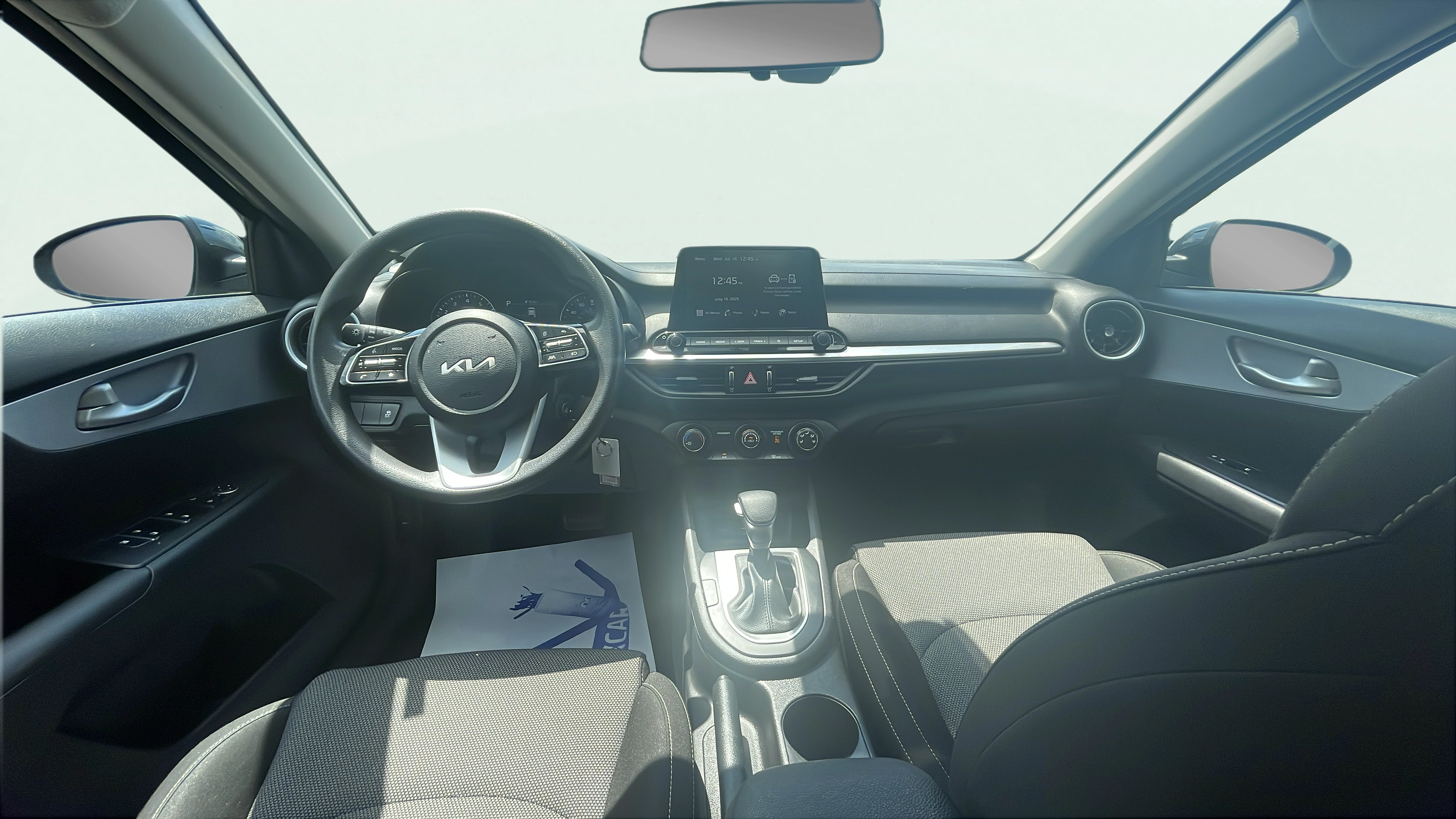 Vehicle interior 360 preview