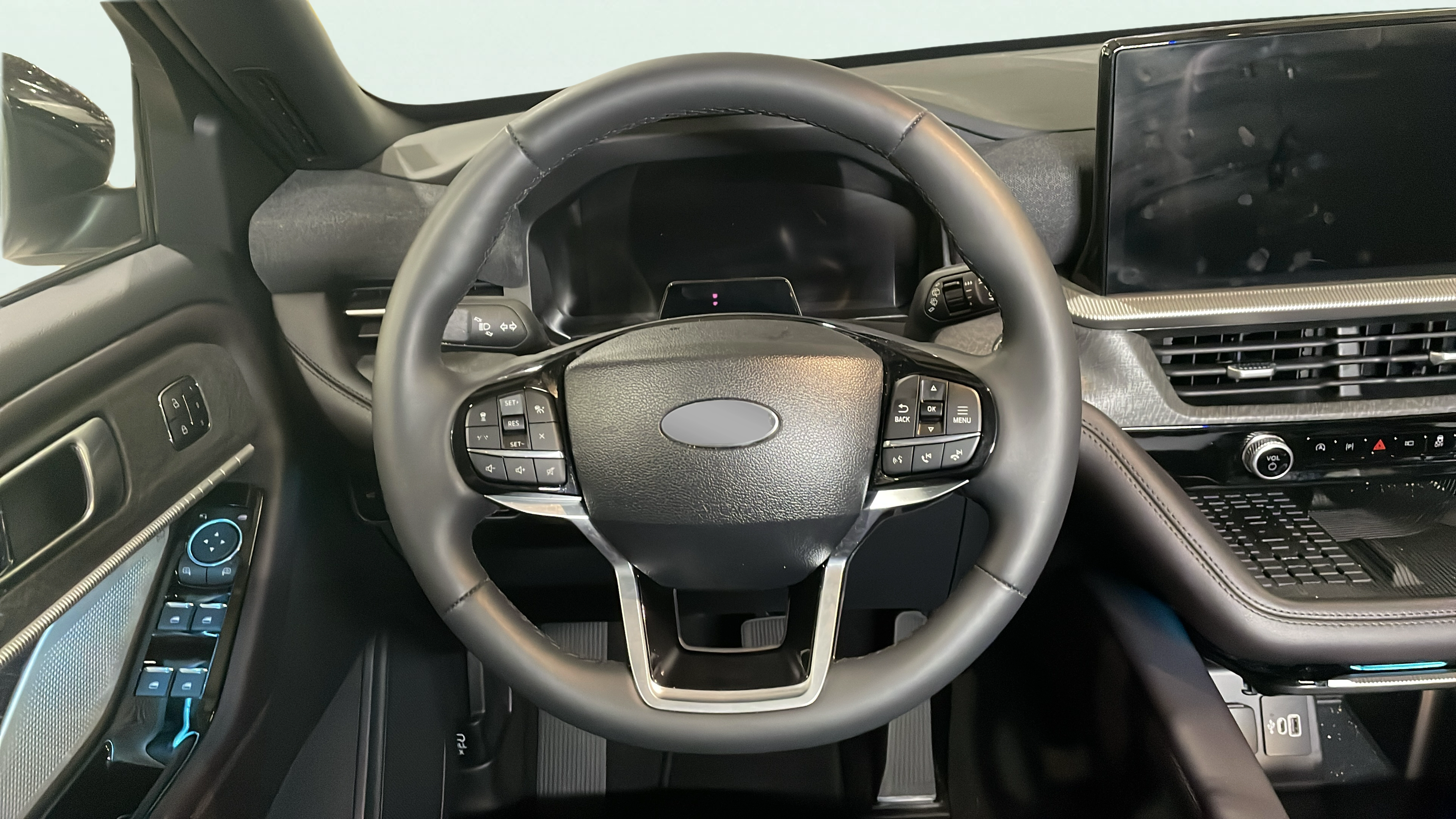 Vehicle interior 1