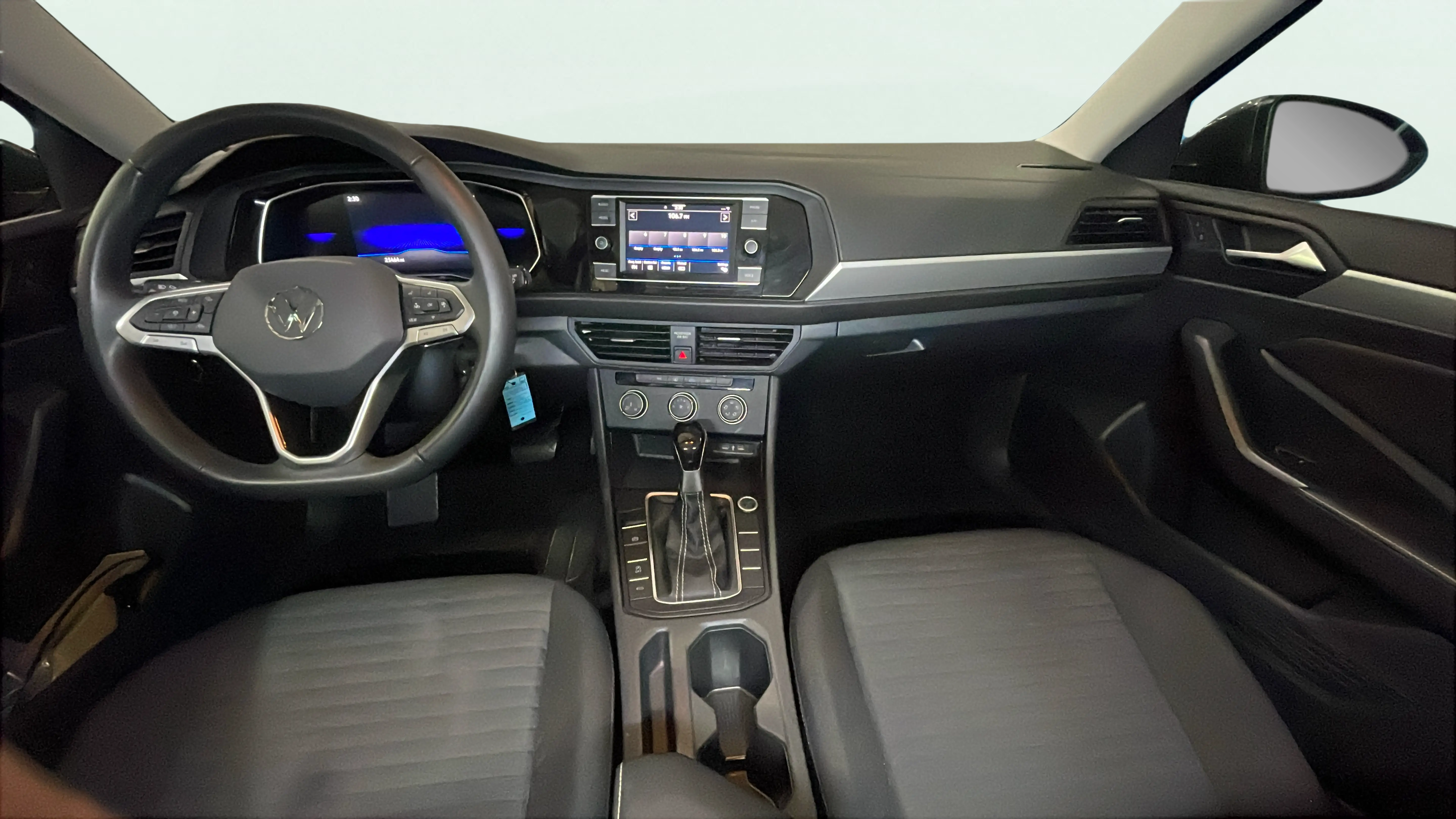 Vehicle interior 360 preview