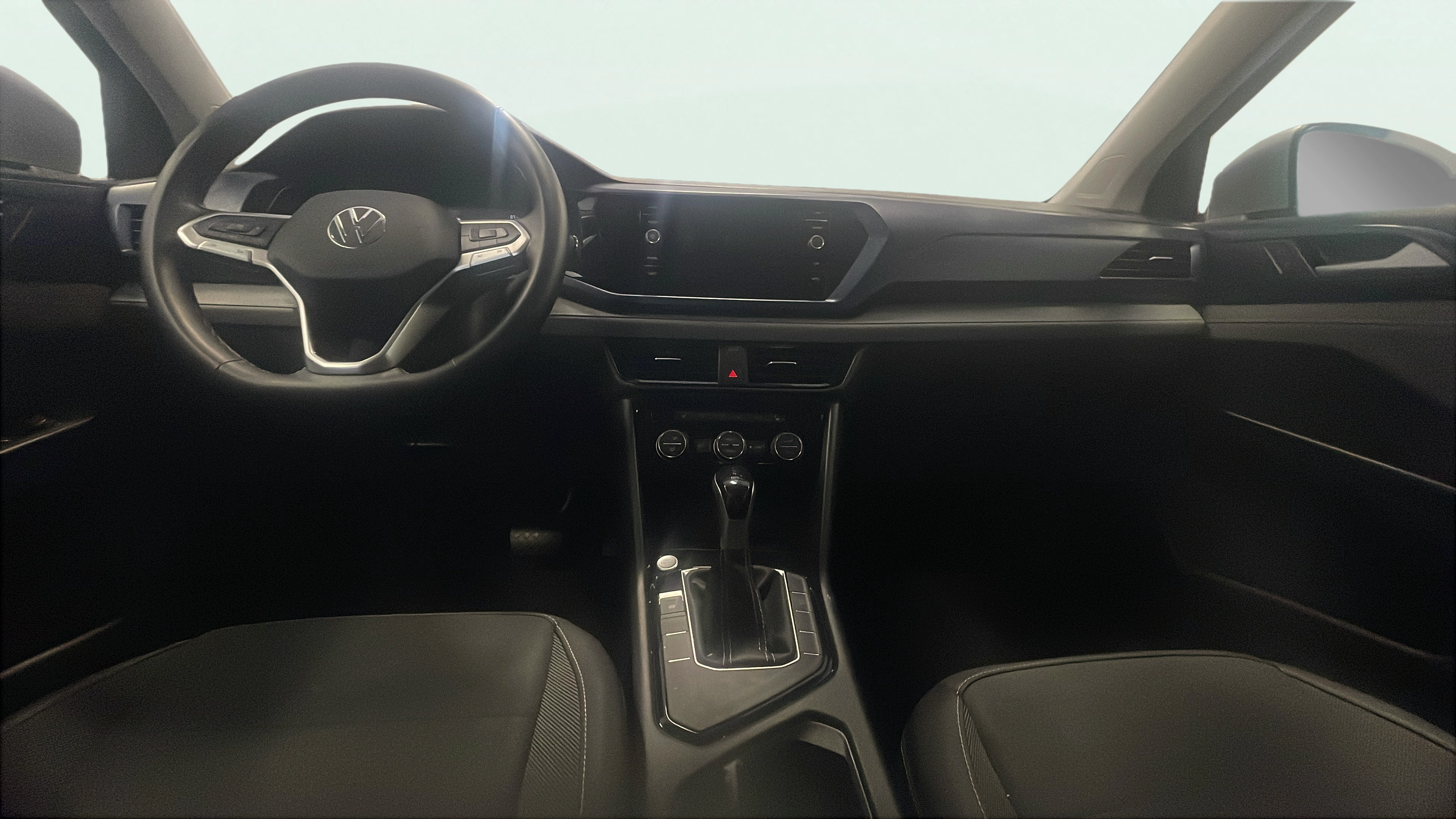 Vehicle interior 360 preview