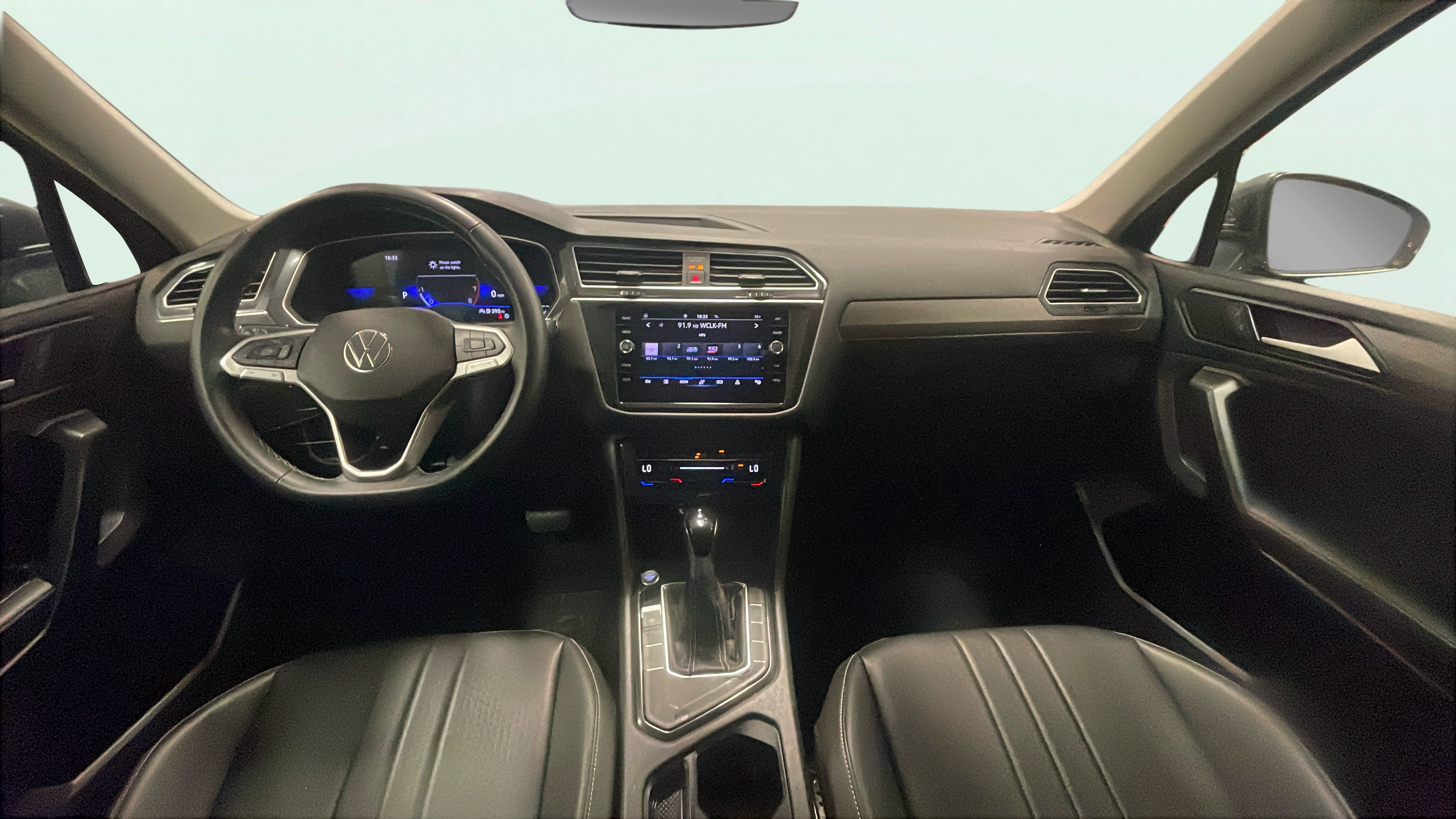 Vehicle interior 360 preview