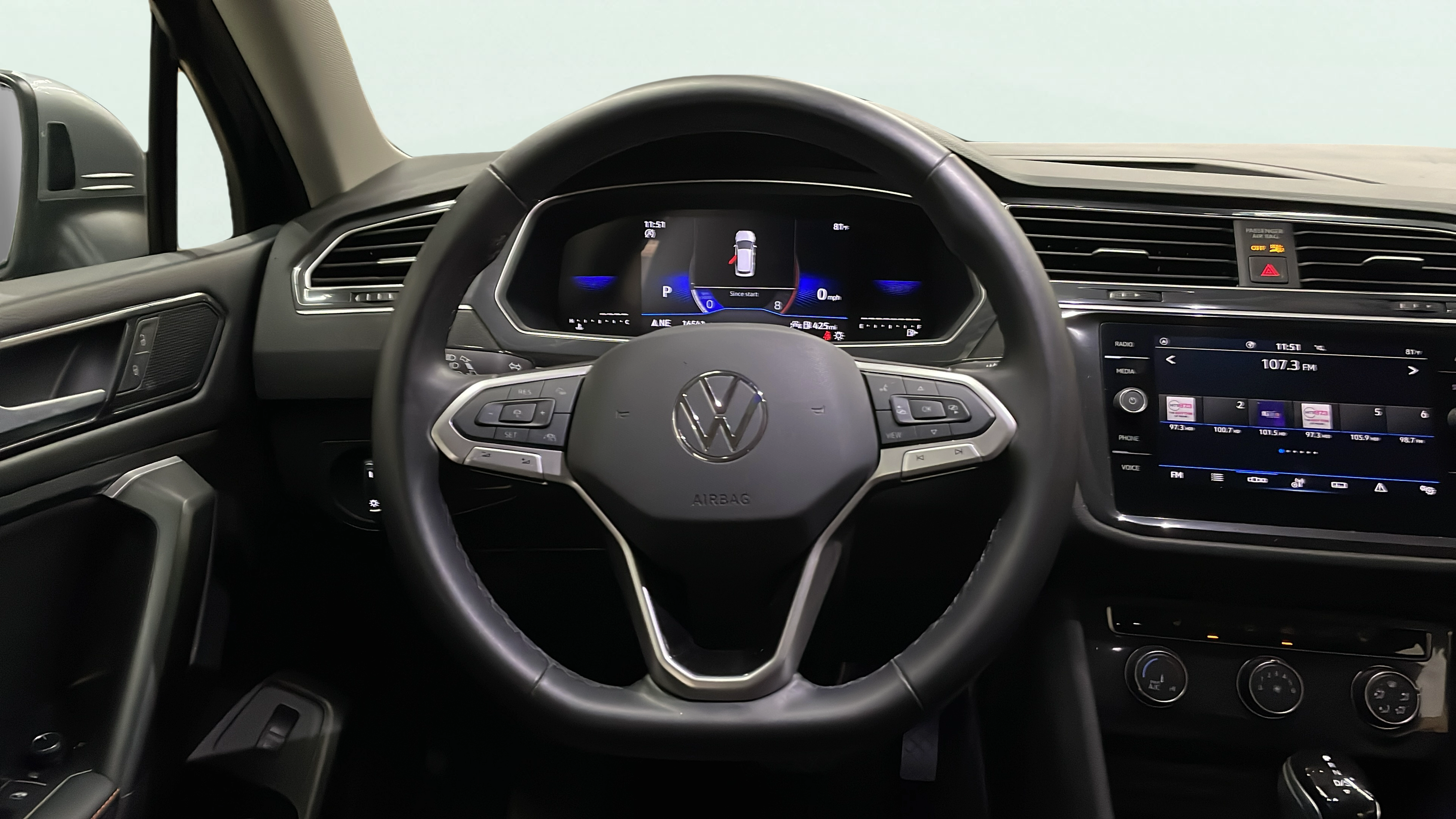 Vehicle interior 1