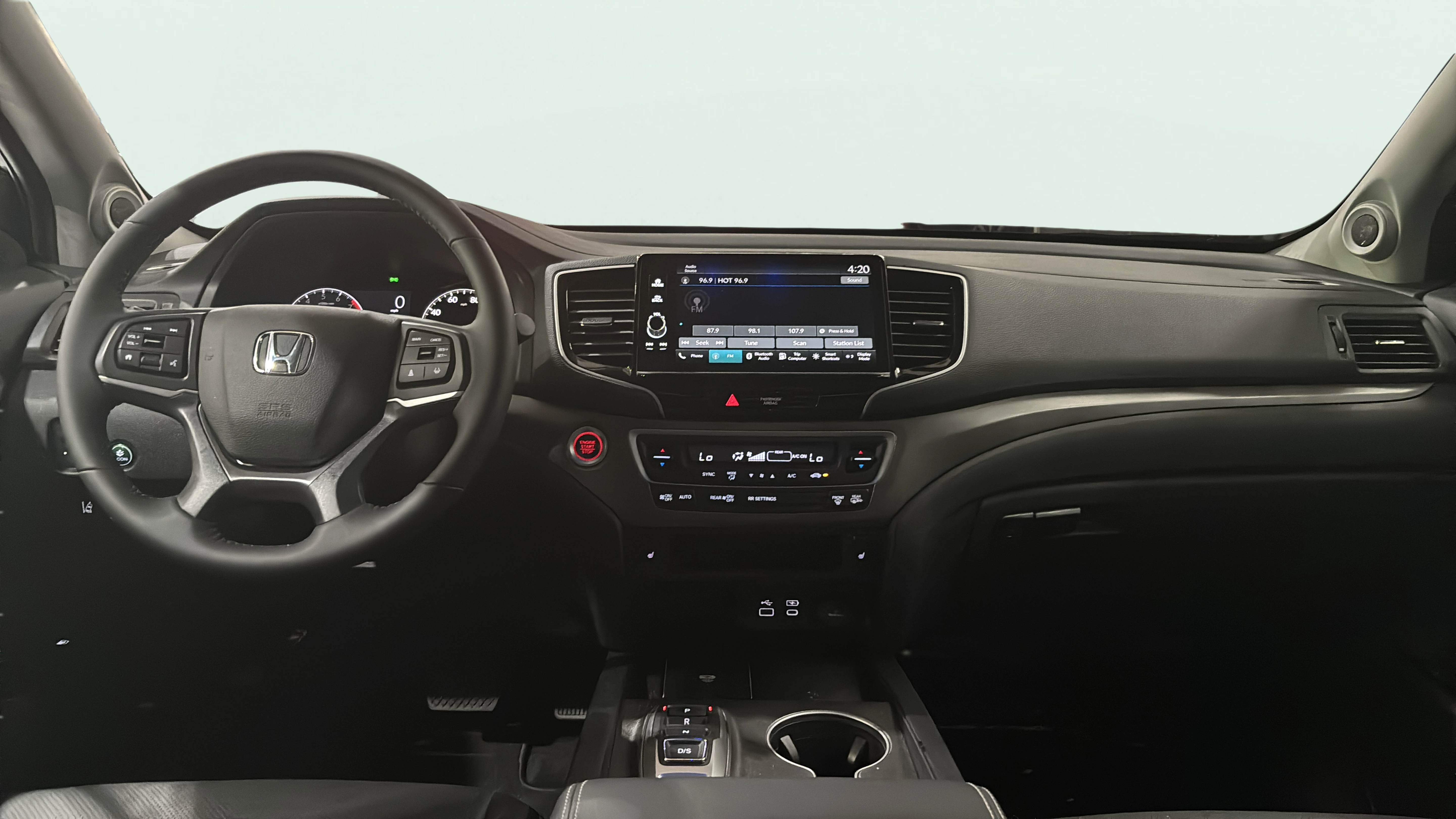 Vehicle interior 360 preview