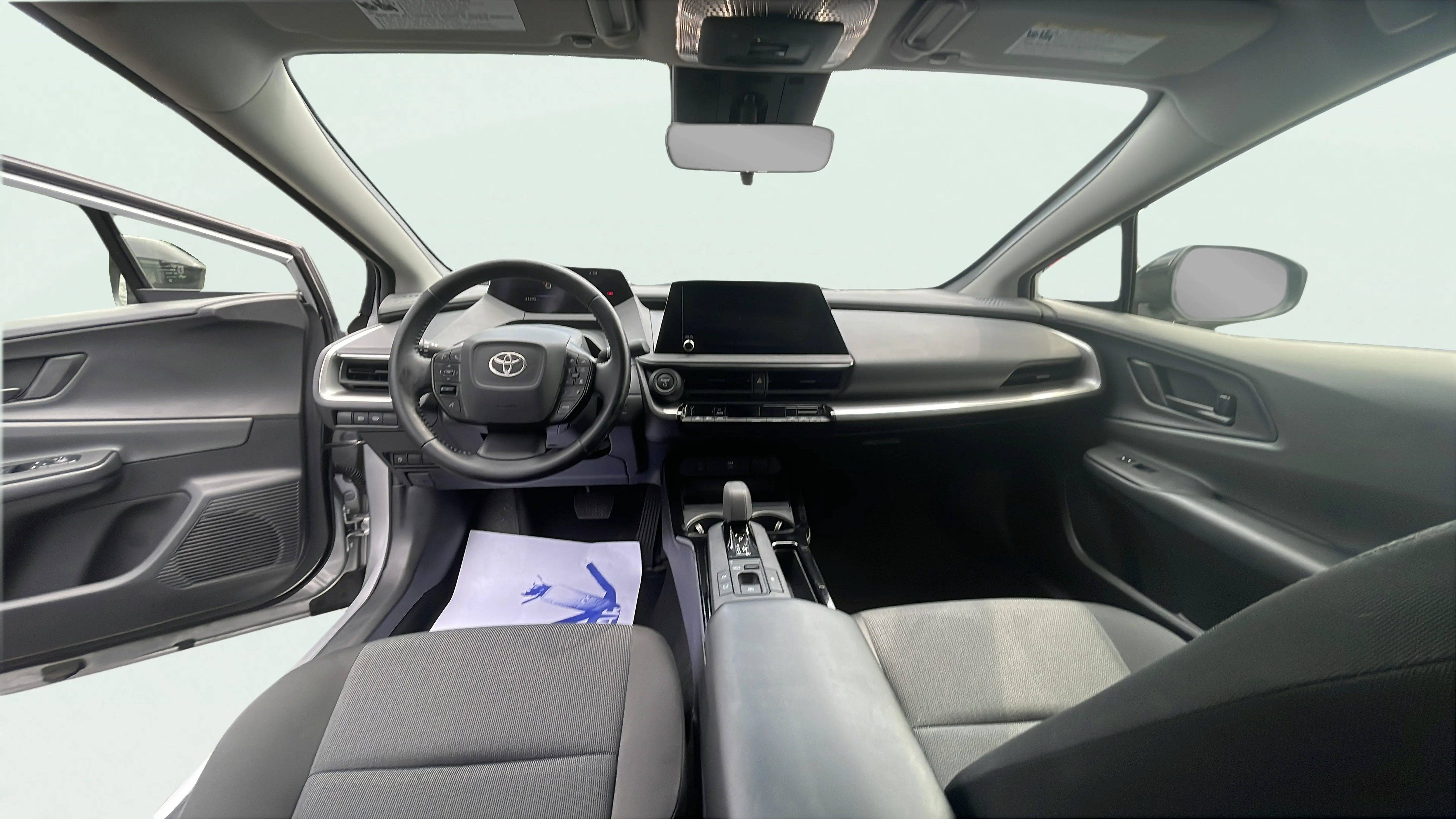 Vehicle interior 360 preview