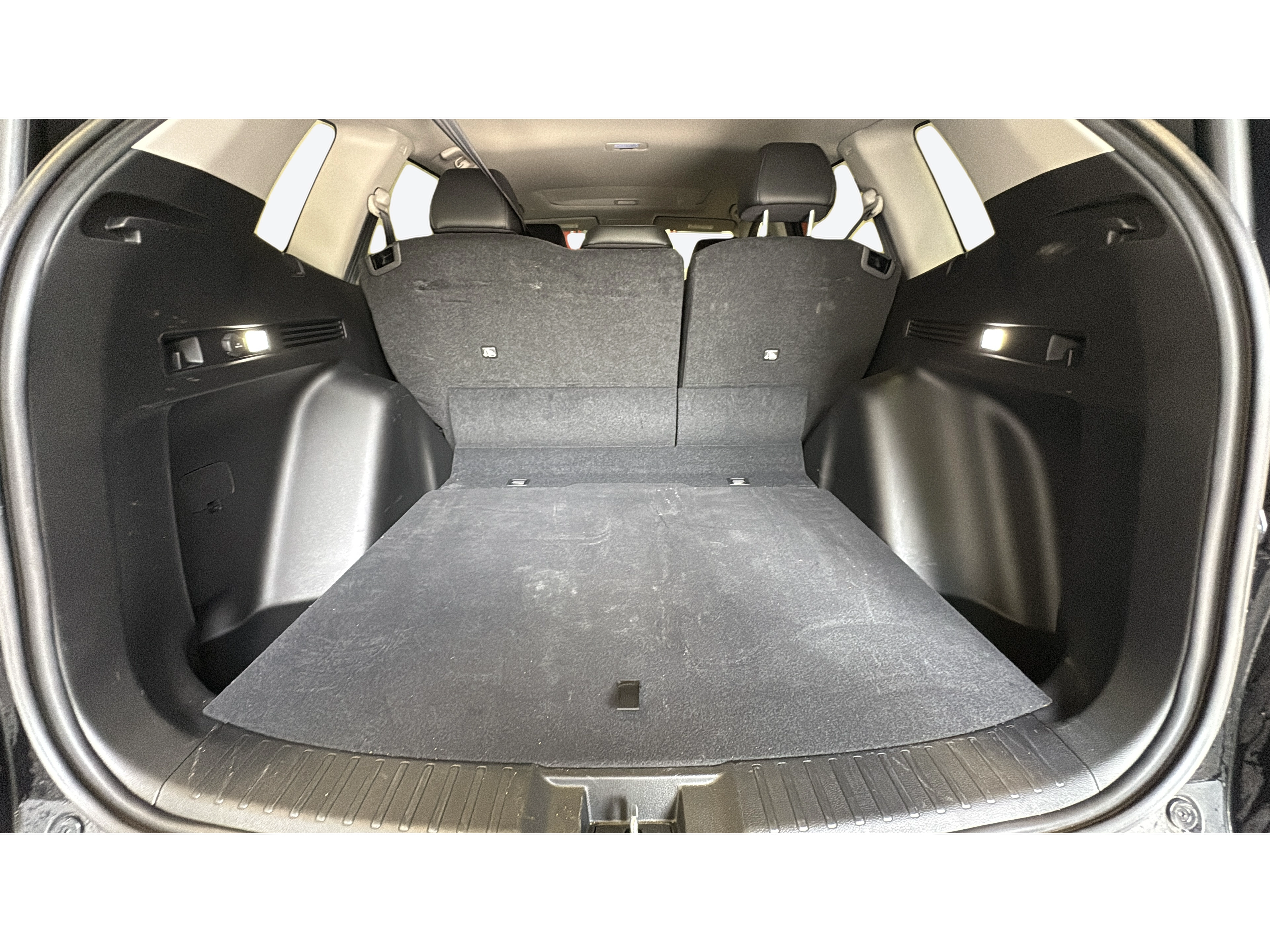 Vehicle interior 360 preview