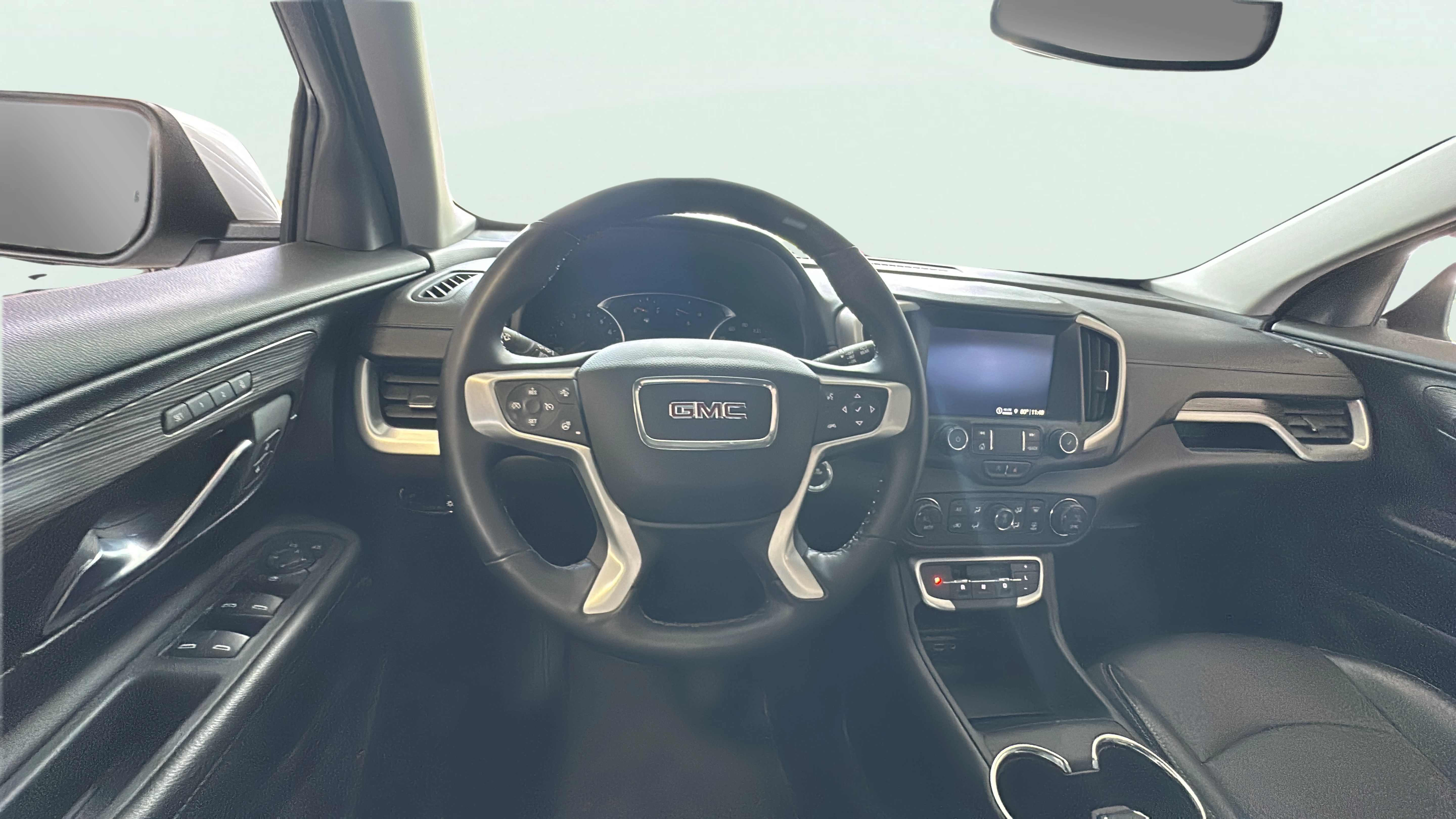 Vehicle interior 360 preview