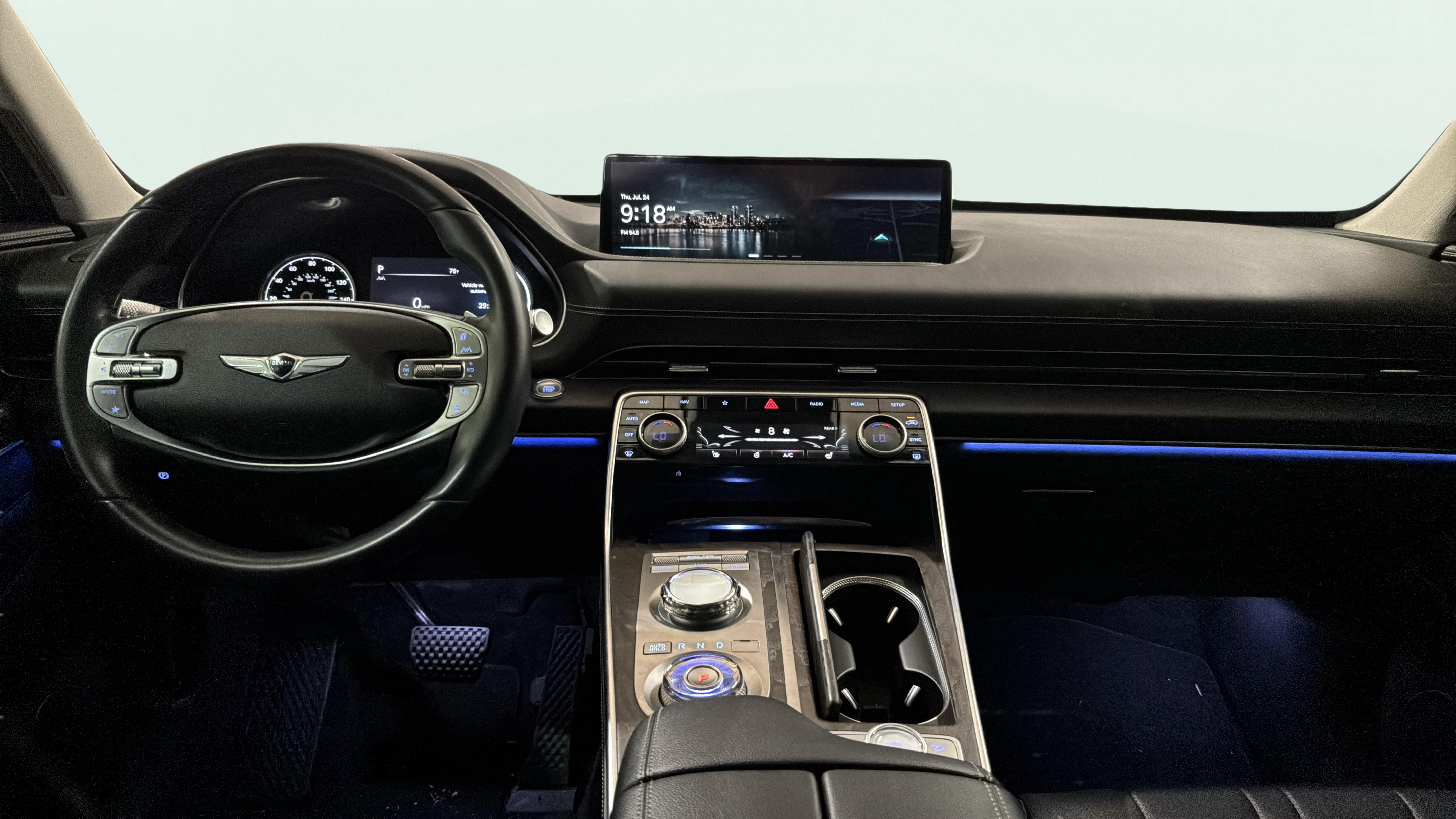 Vehicle interior 360 preview