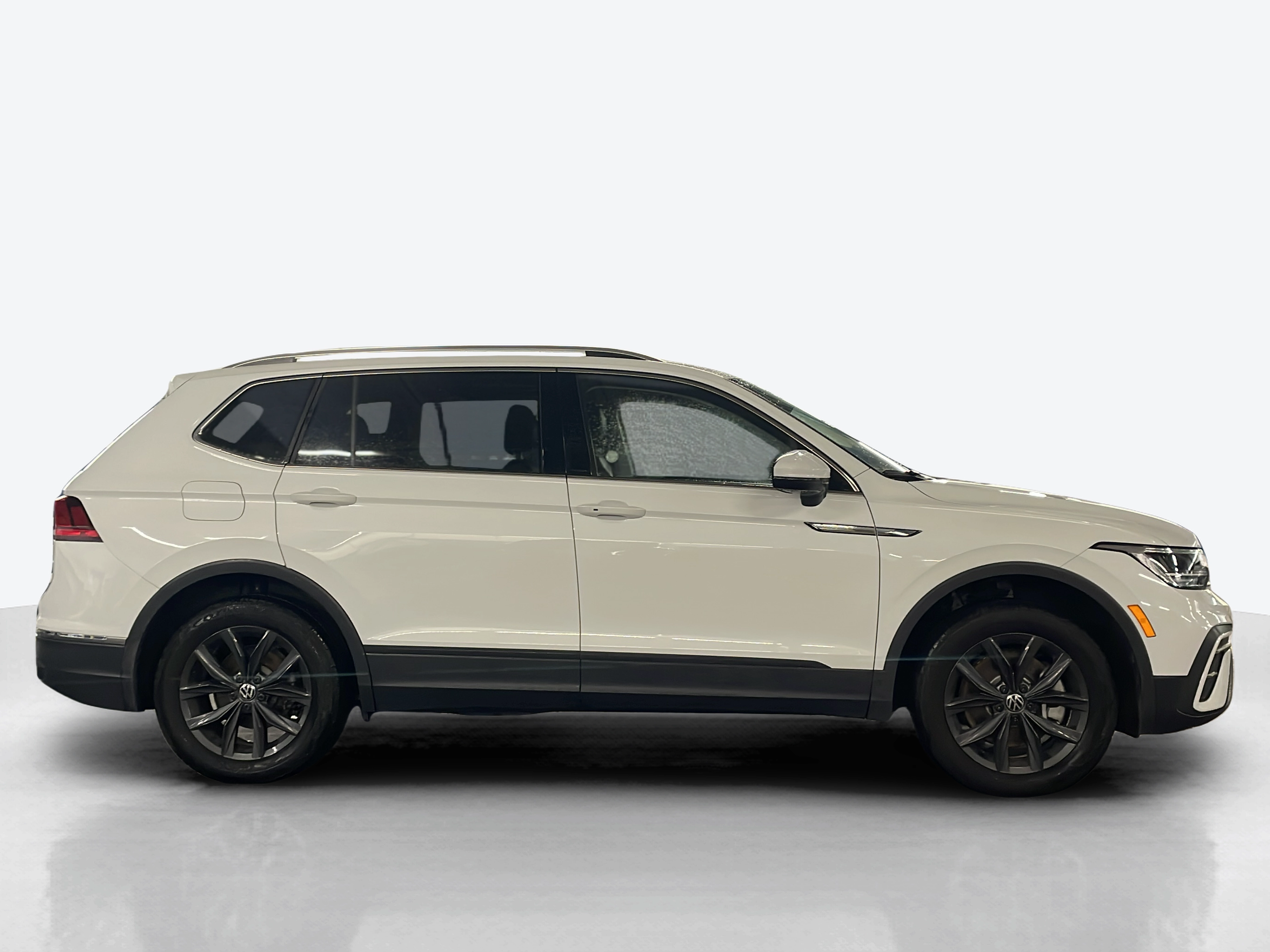 Vehicle exterior side