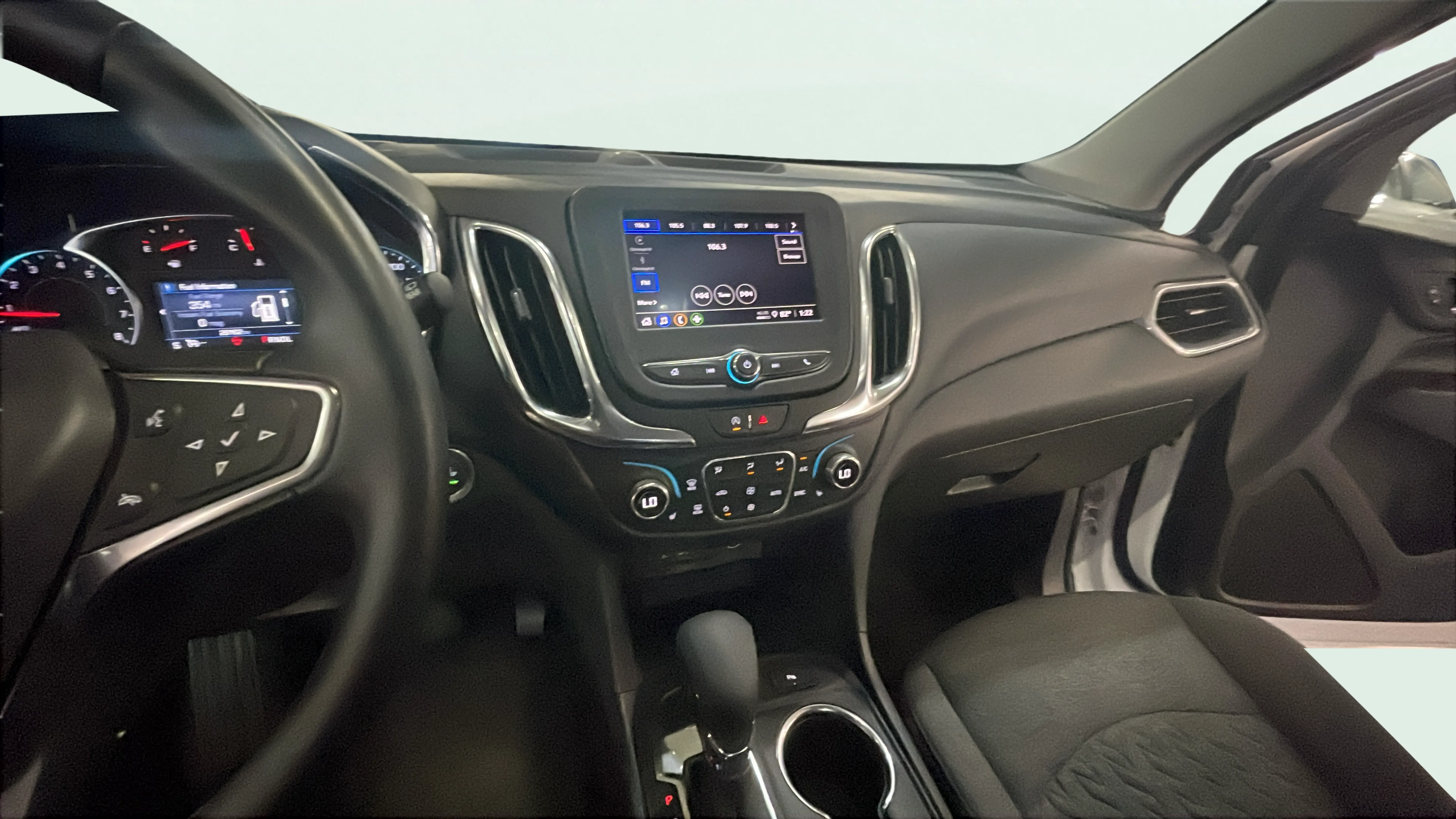 Vehicle interior 360 preview