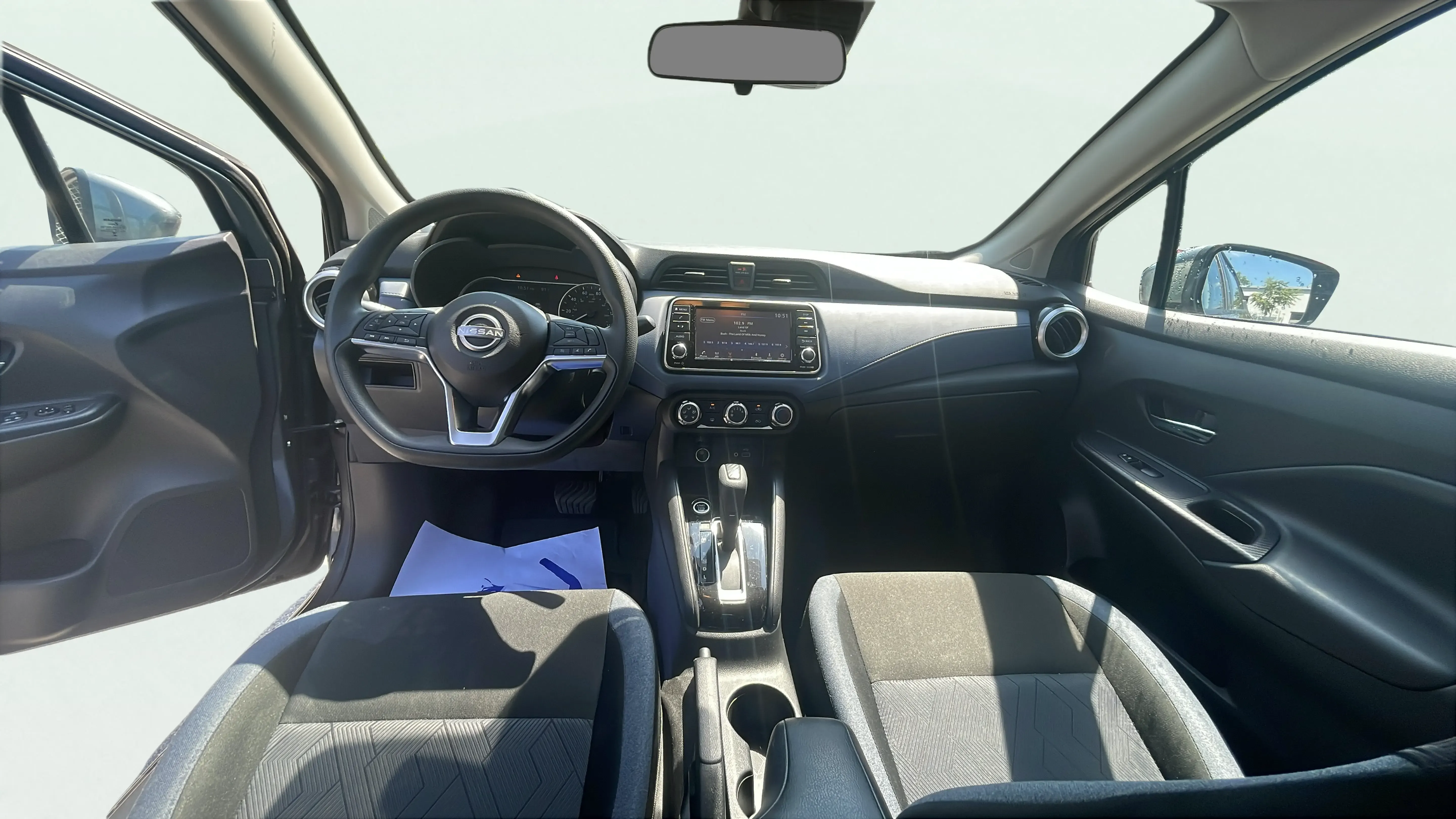 Vehicle interior 360 preview