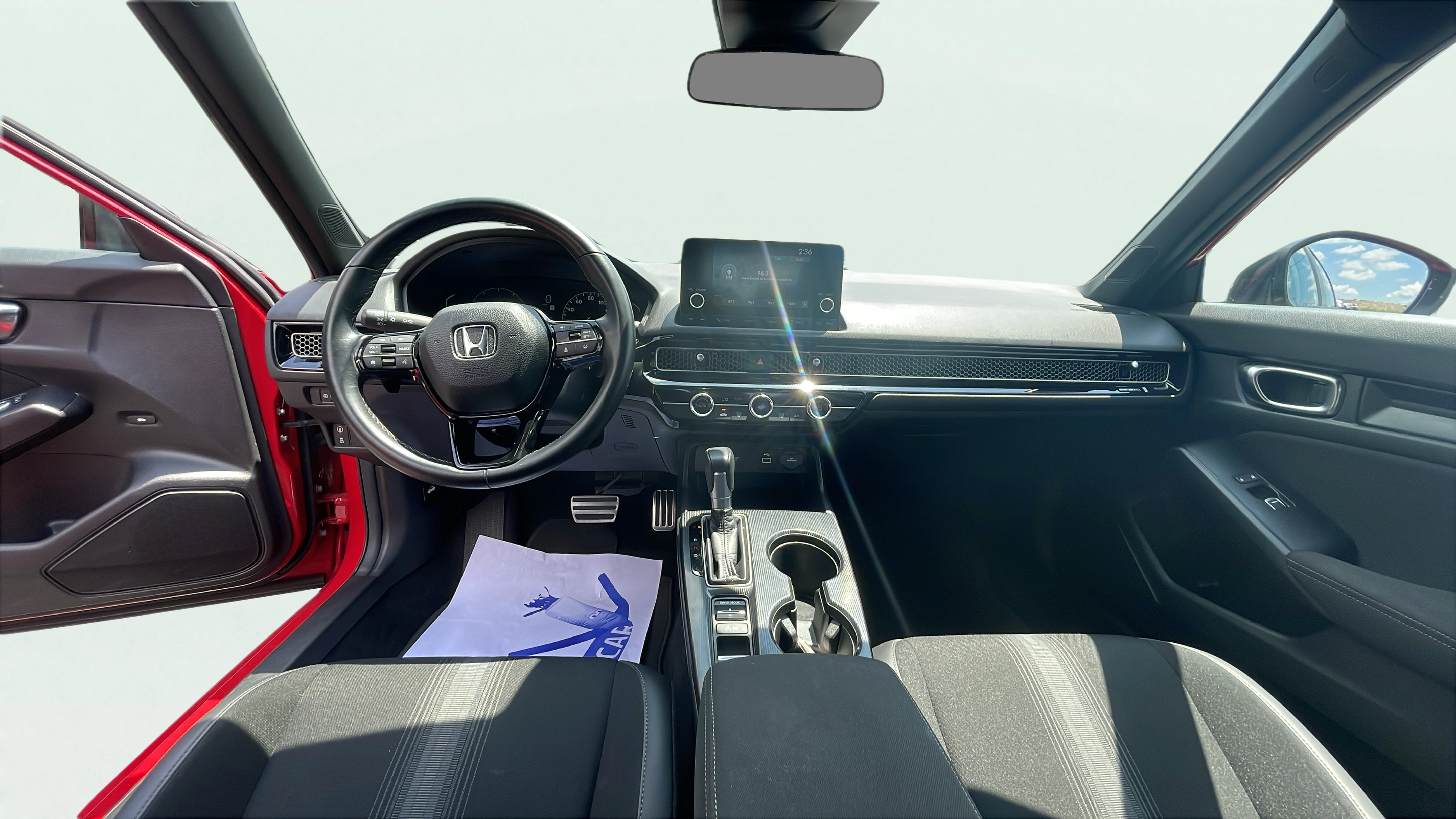Vehicle interior 360 preview
