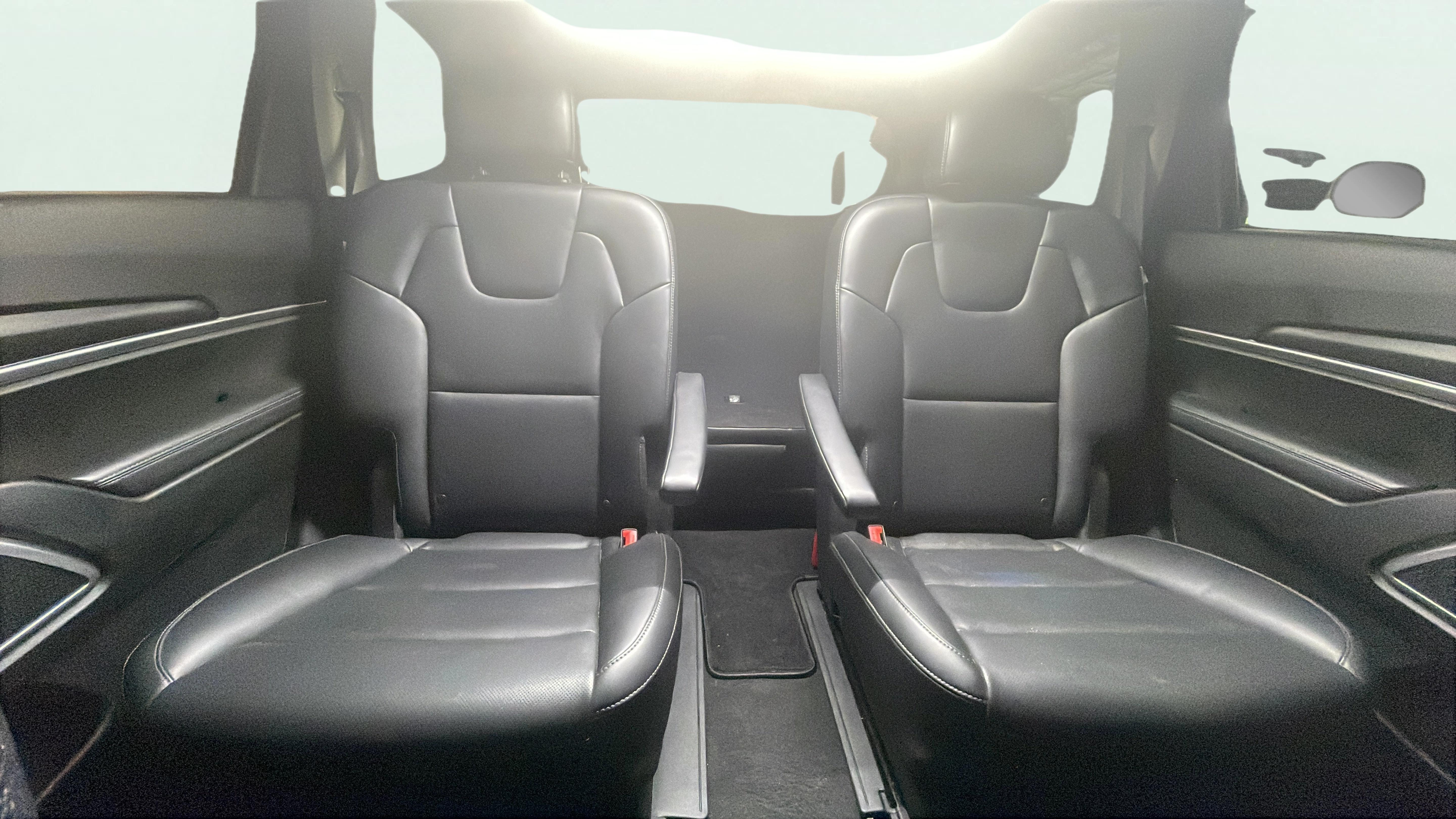 Vehicle interior 2