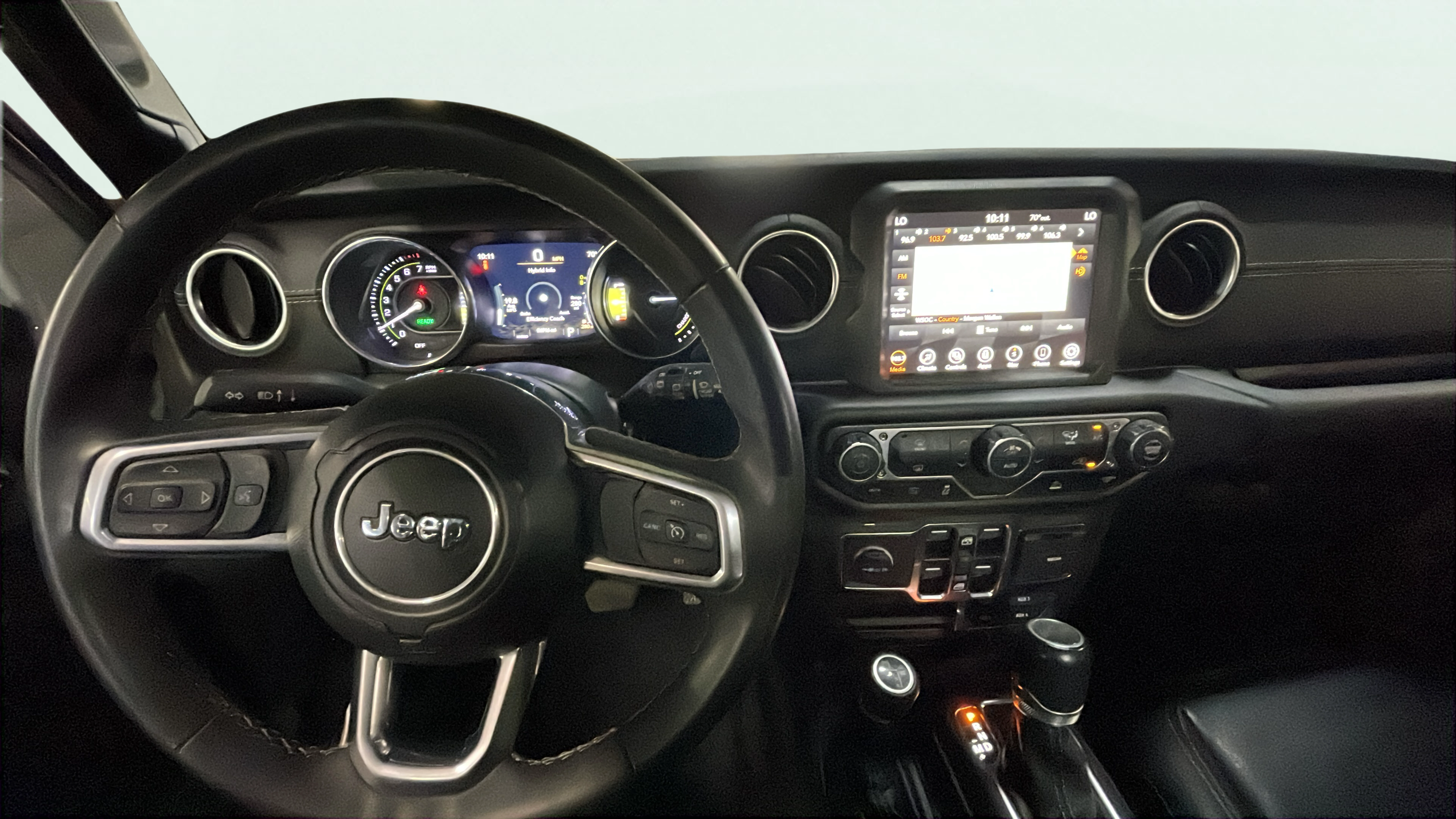 Vehicle interior 360 preview