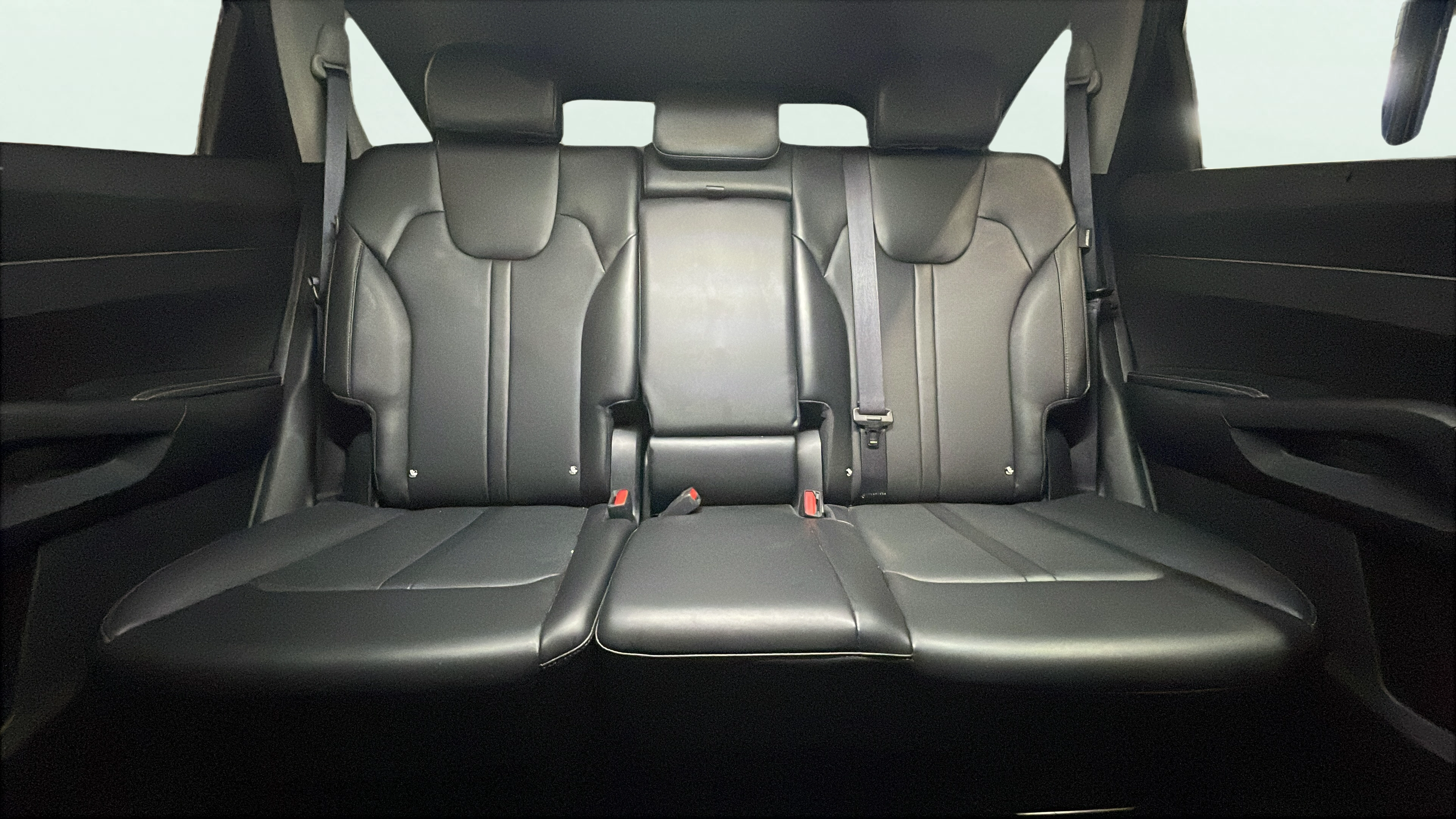 Vehicle interior 2