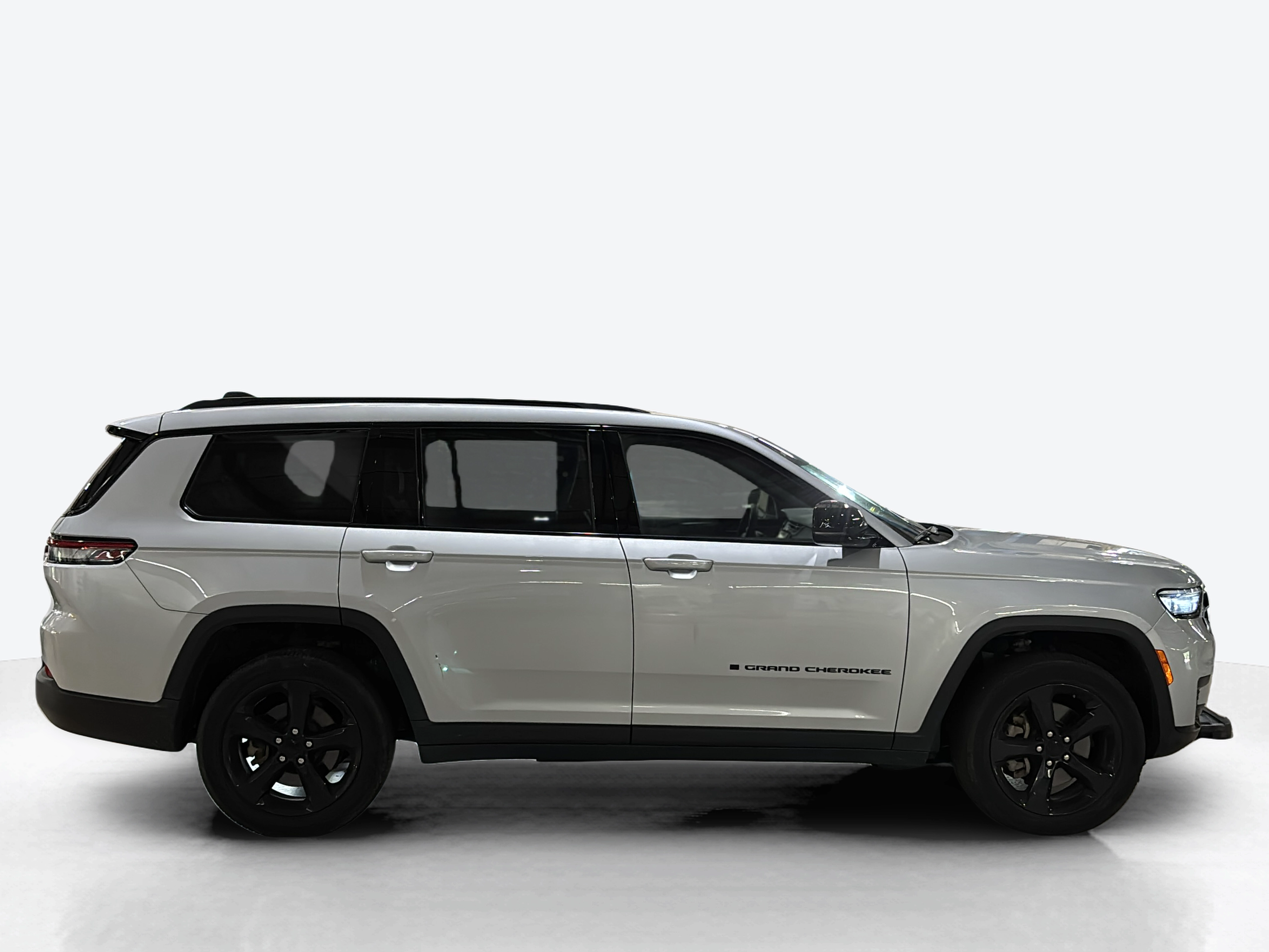 Vehicle exterior side