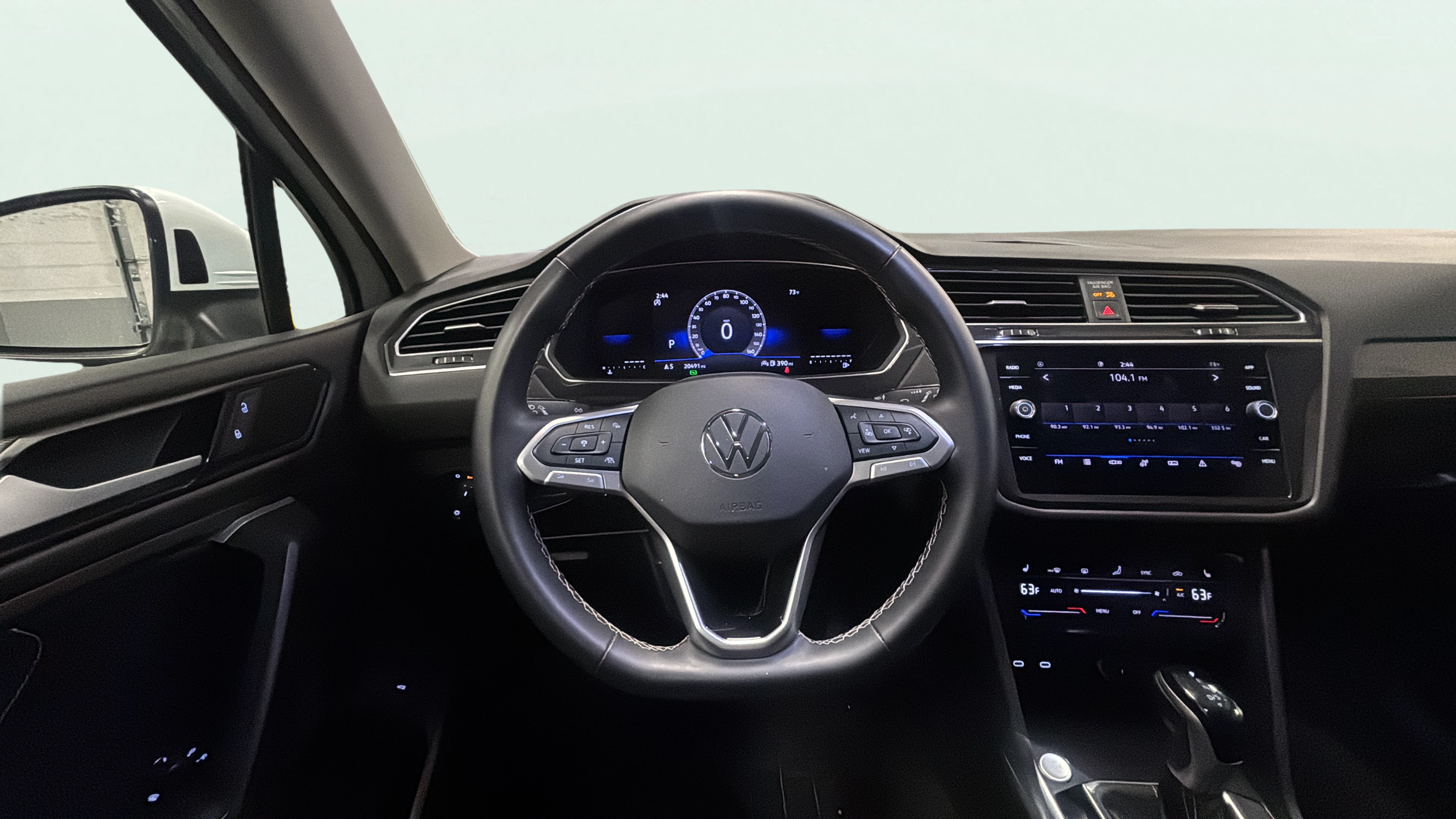 Vehicle interior 1
