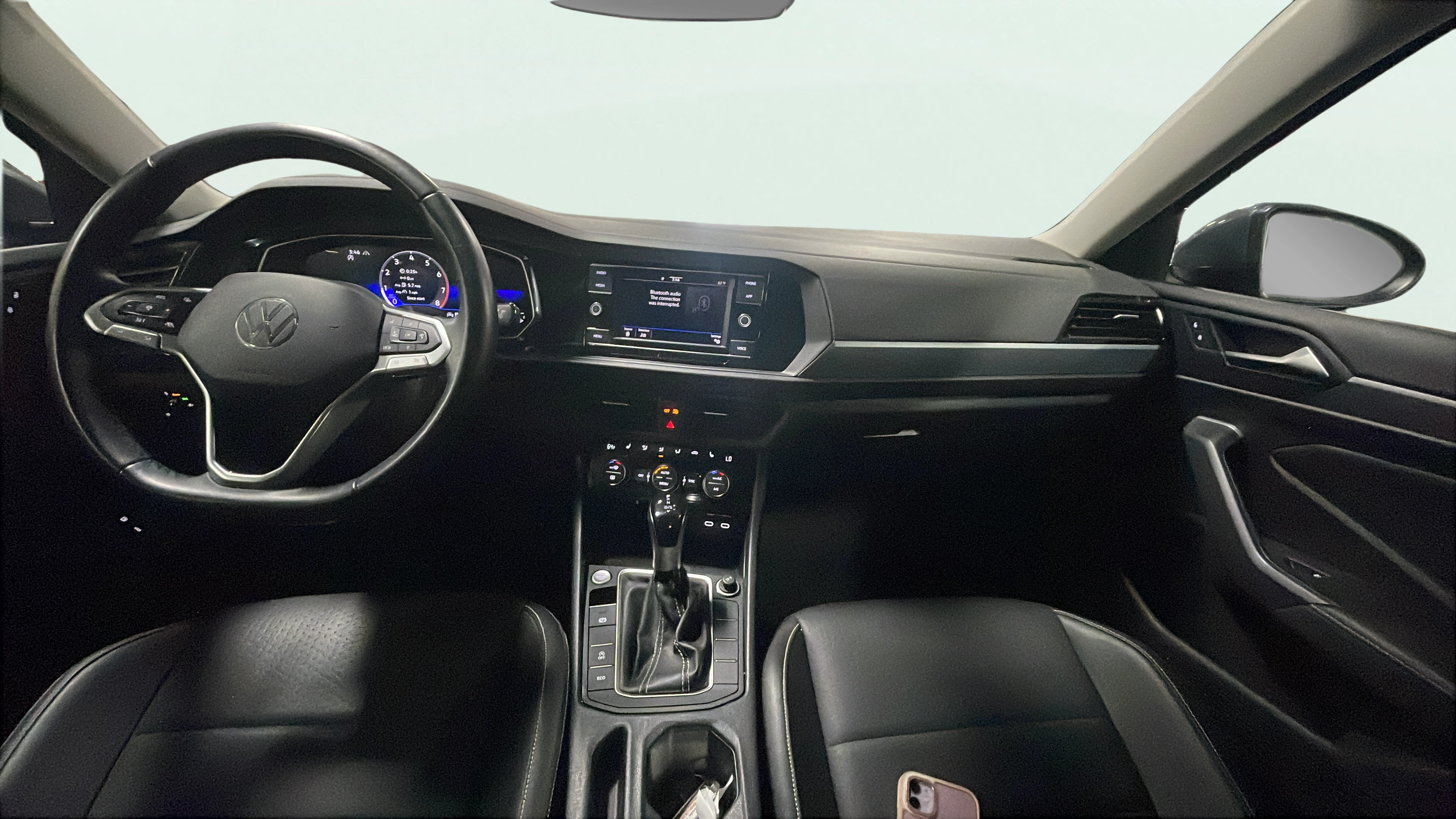 Vehicle interior 360 preview
