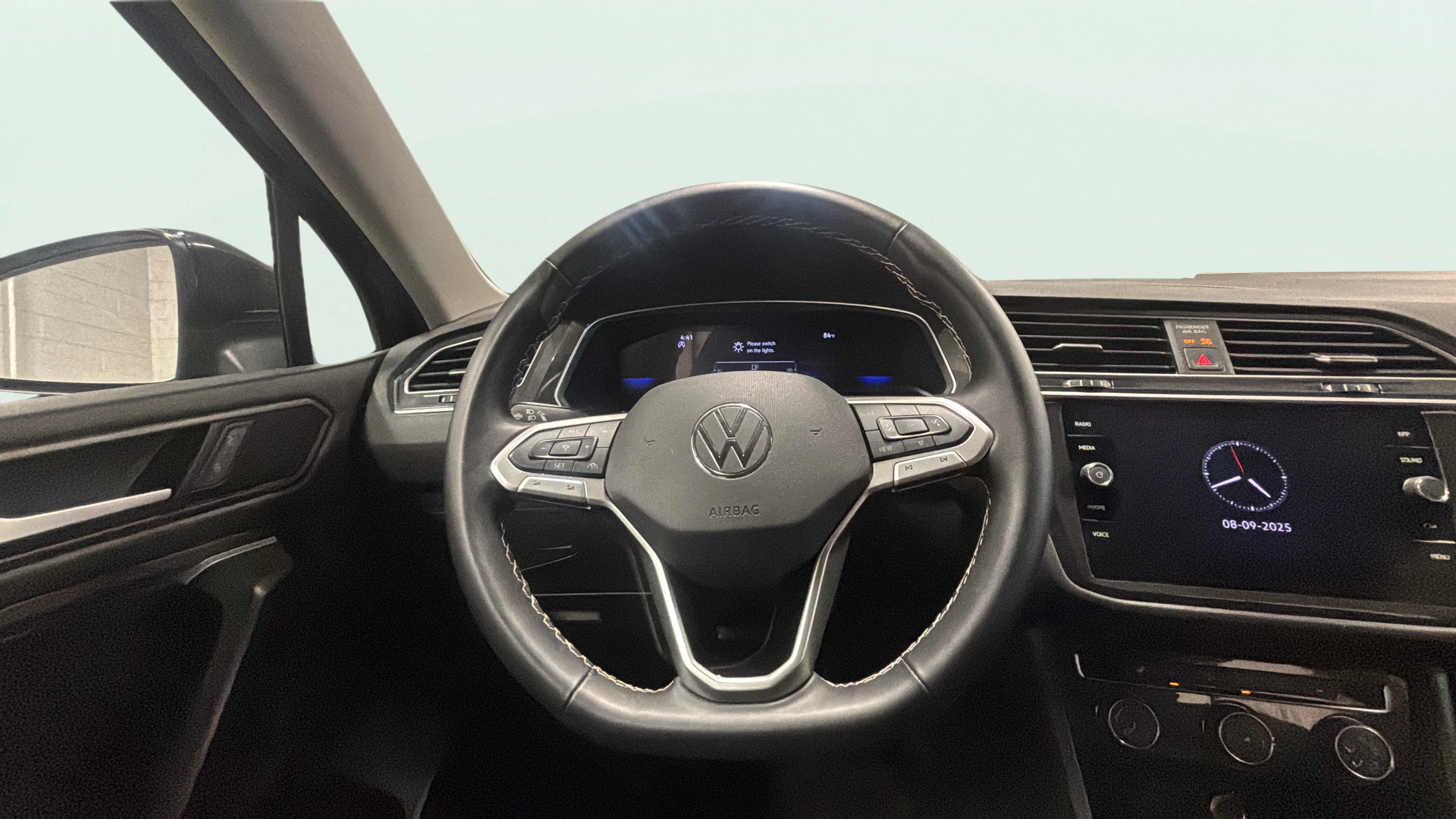 Vehicle interior 1