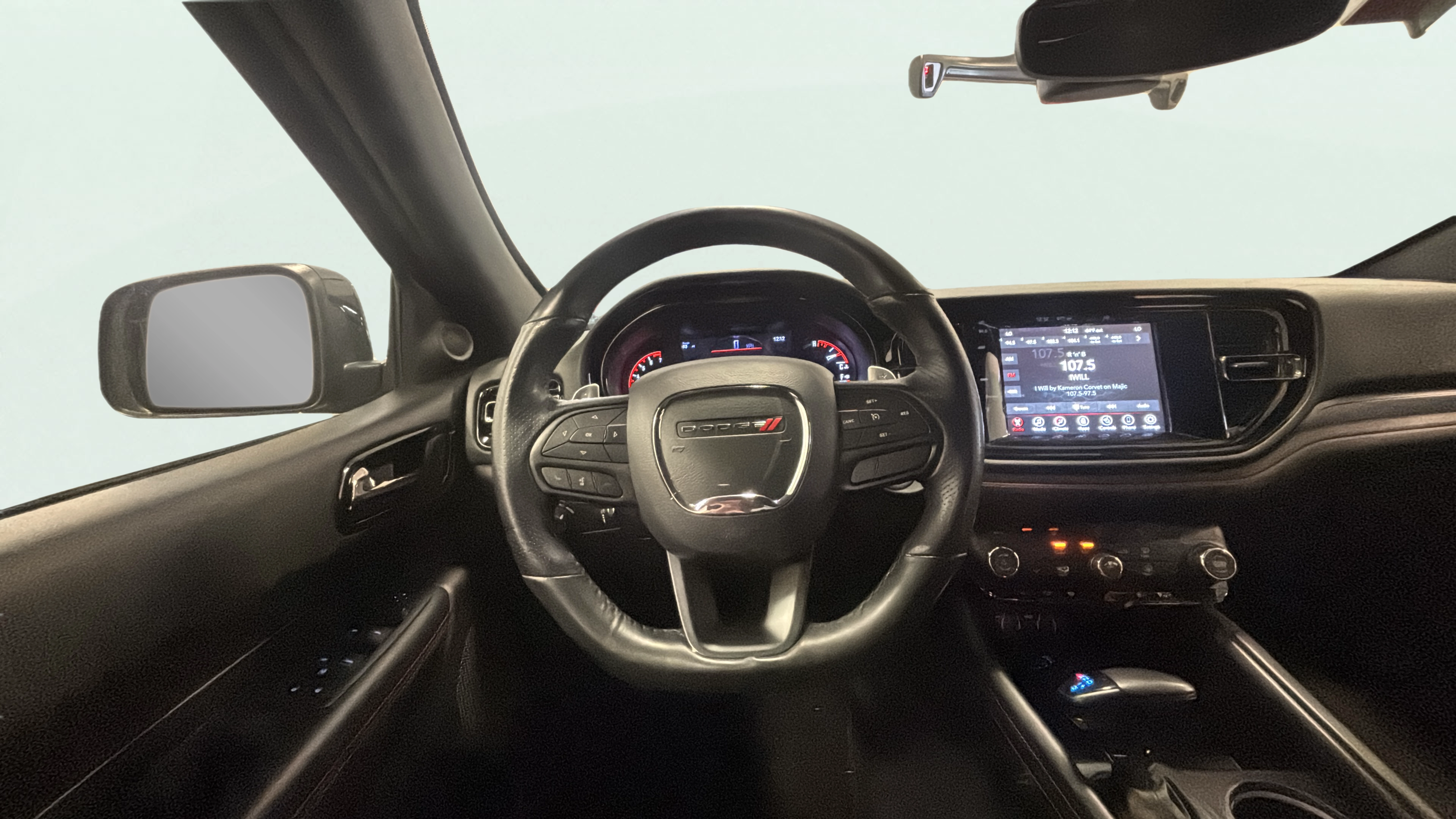 Vehicle interior 360 preview