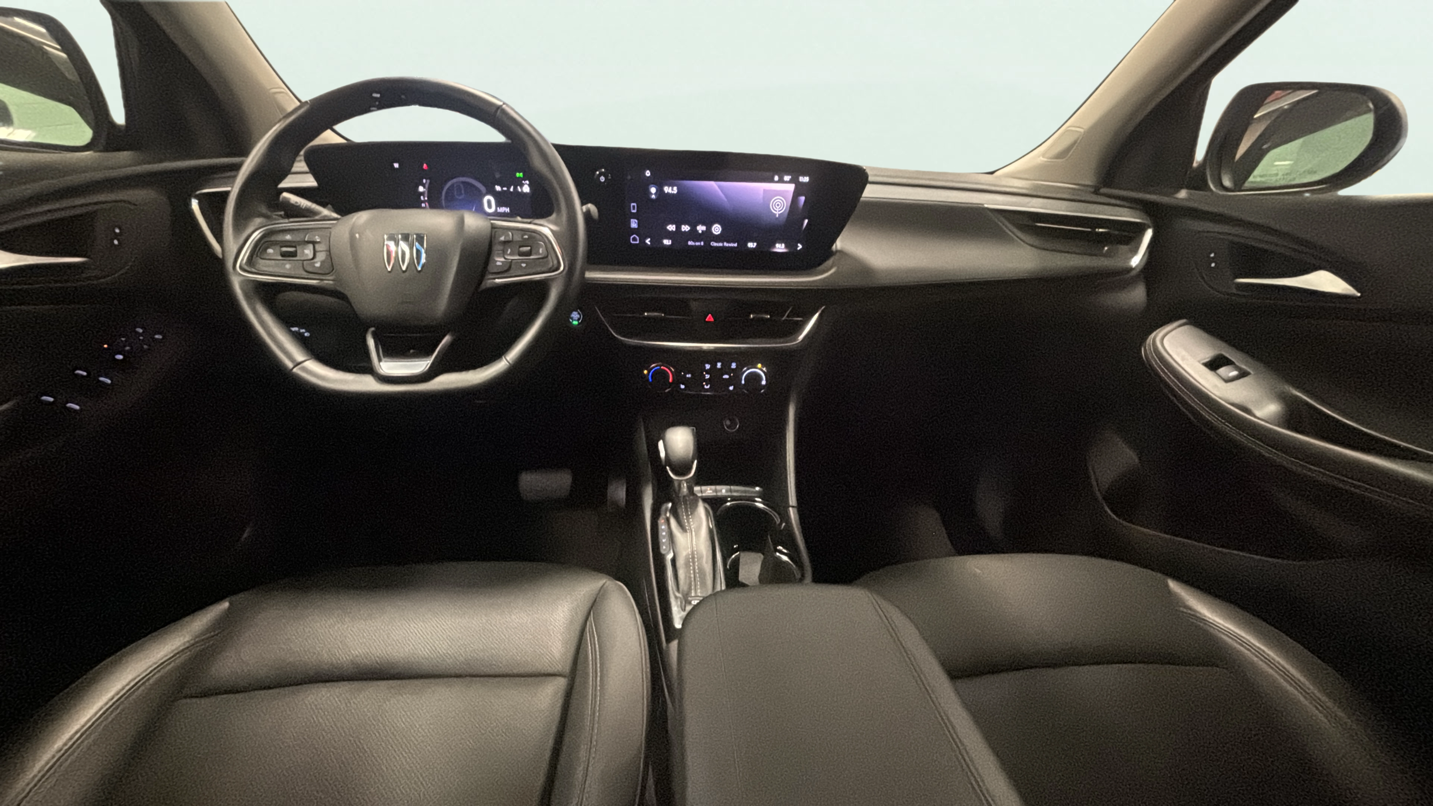 Vehicle interior 360 preview