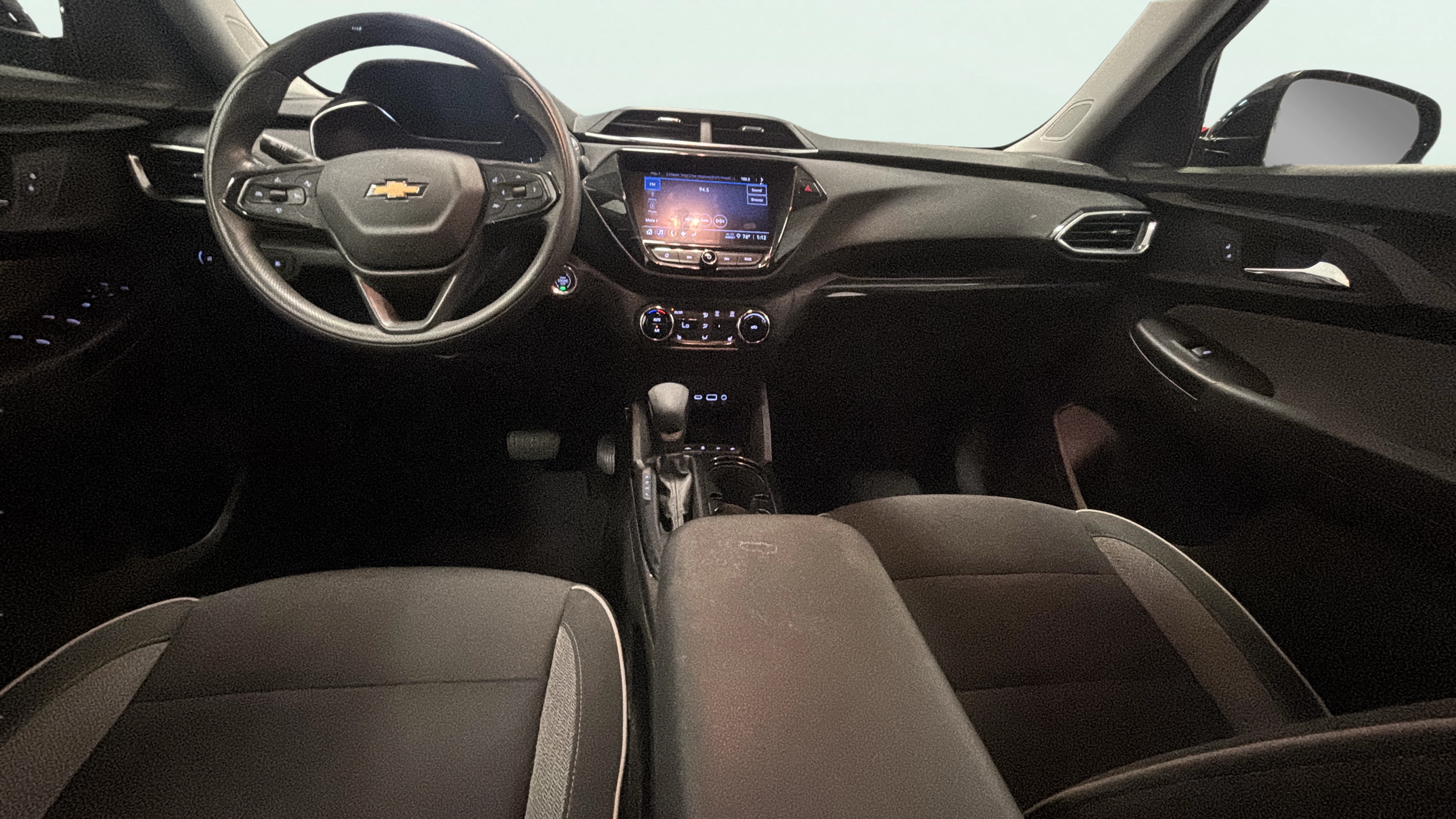 Vehicle interior 360 preview