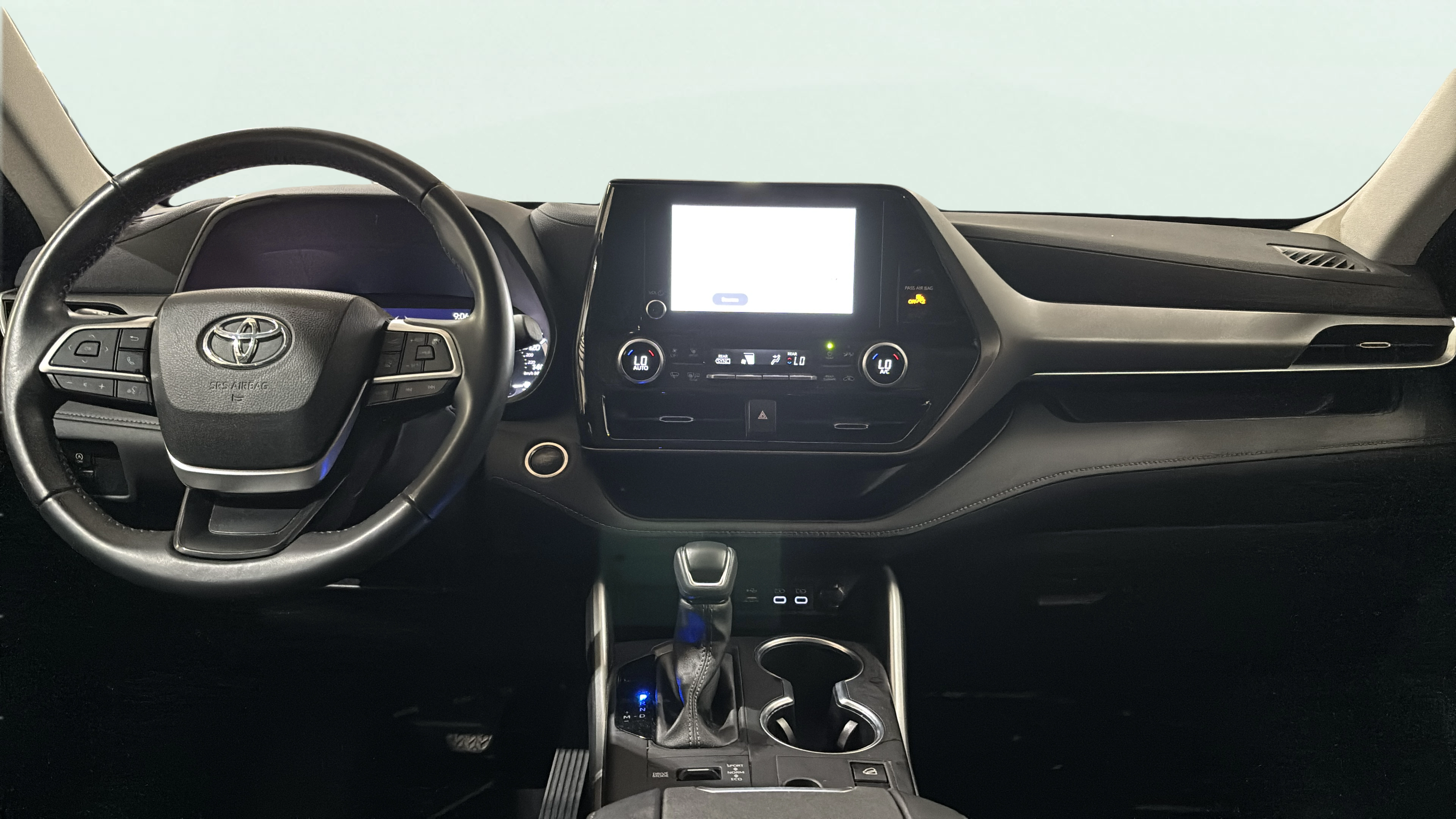 Vehicle interior 360 preview