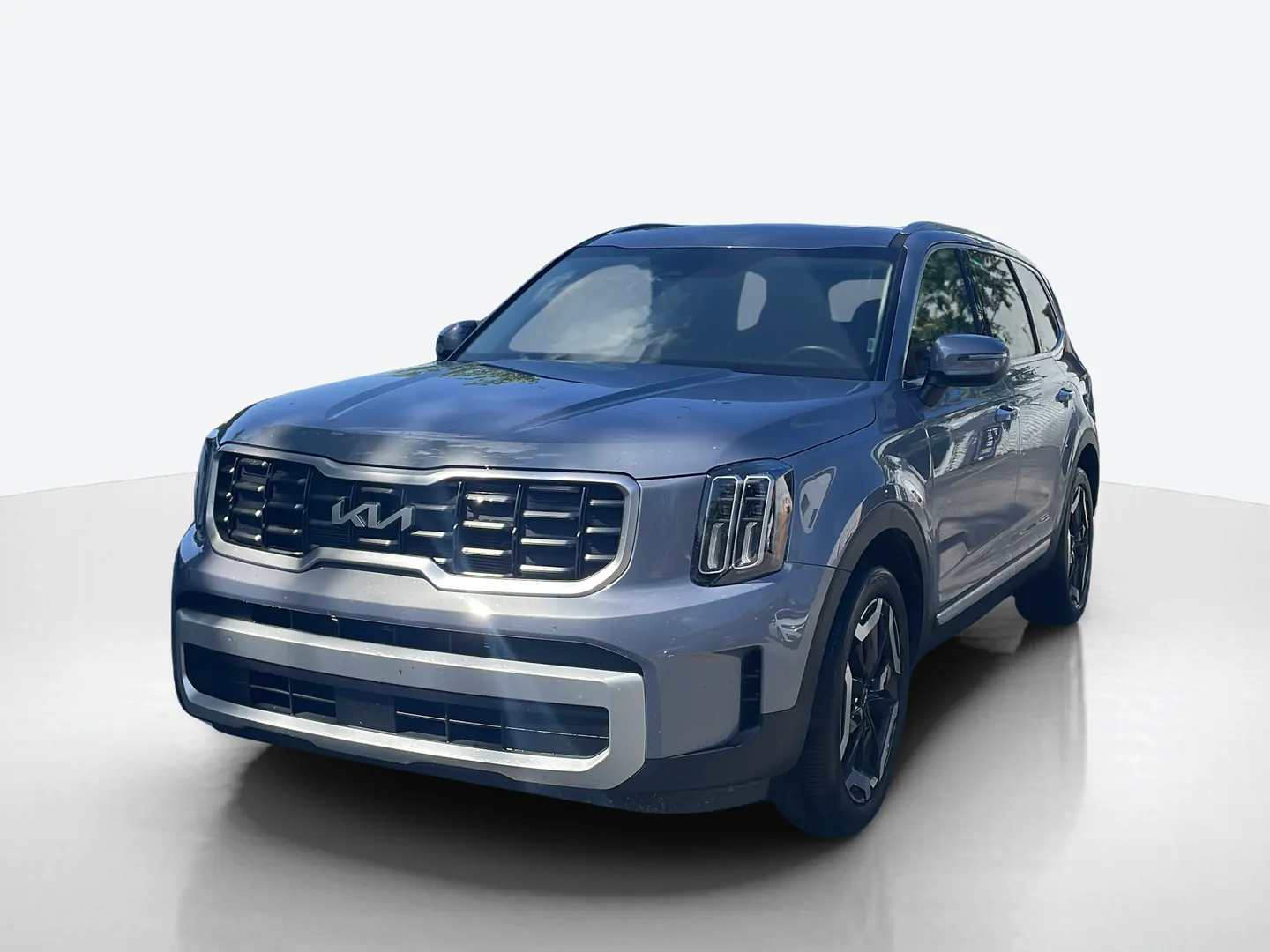 2025 Kia Telluride — image 1 of 8