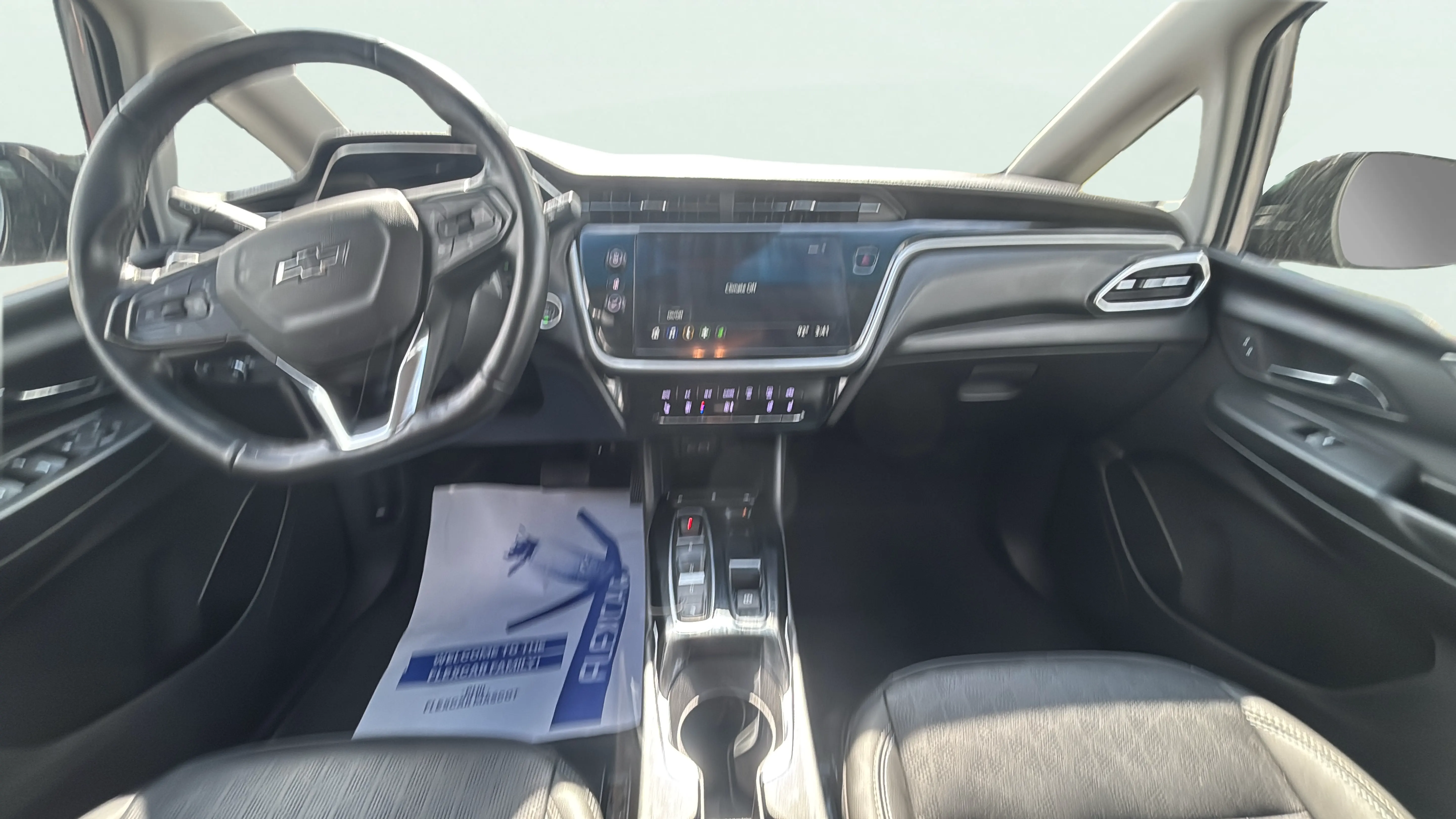 Vehicle interior 360 preview
