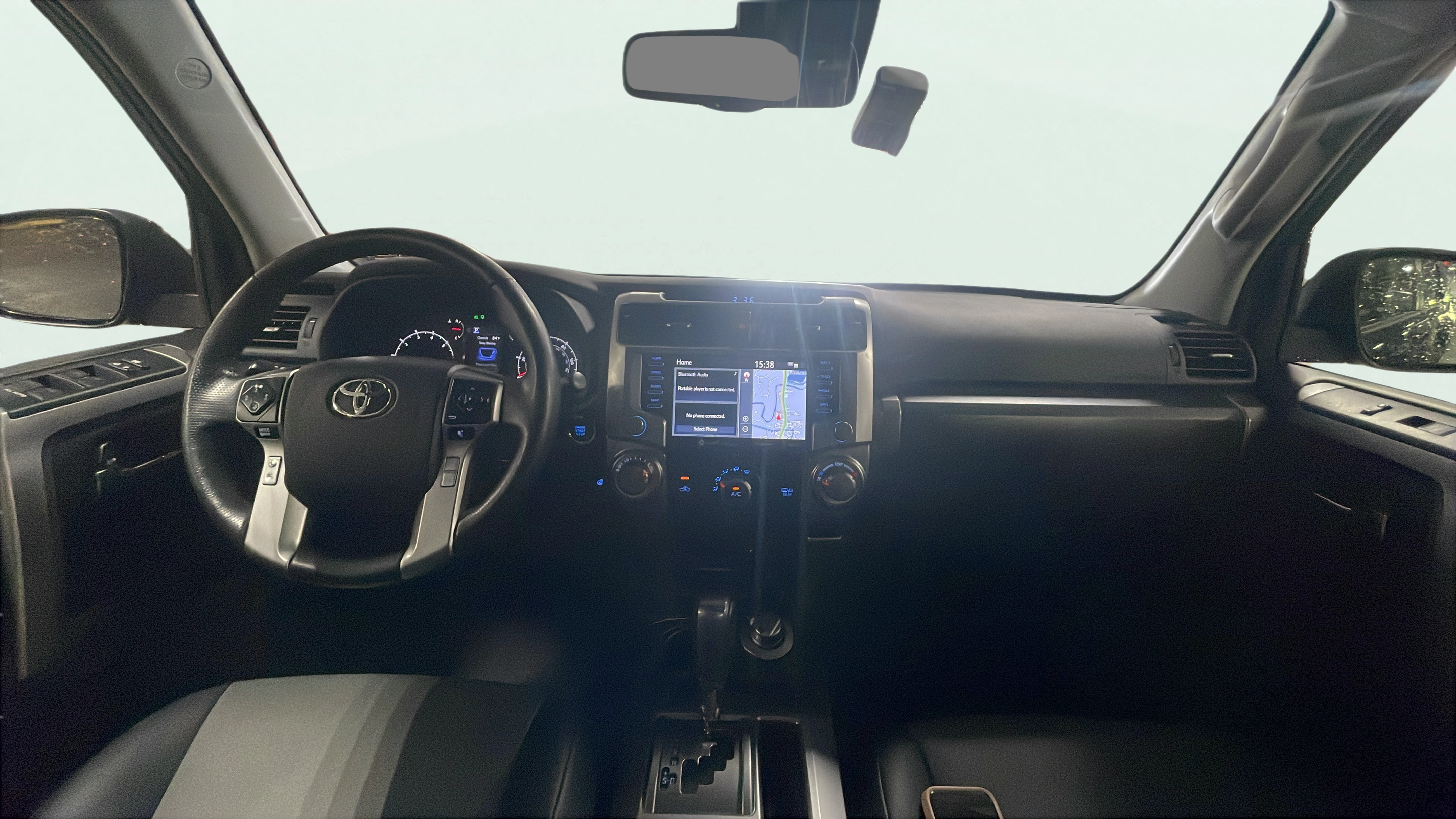 Vehicle interior 360 preview