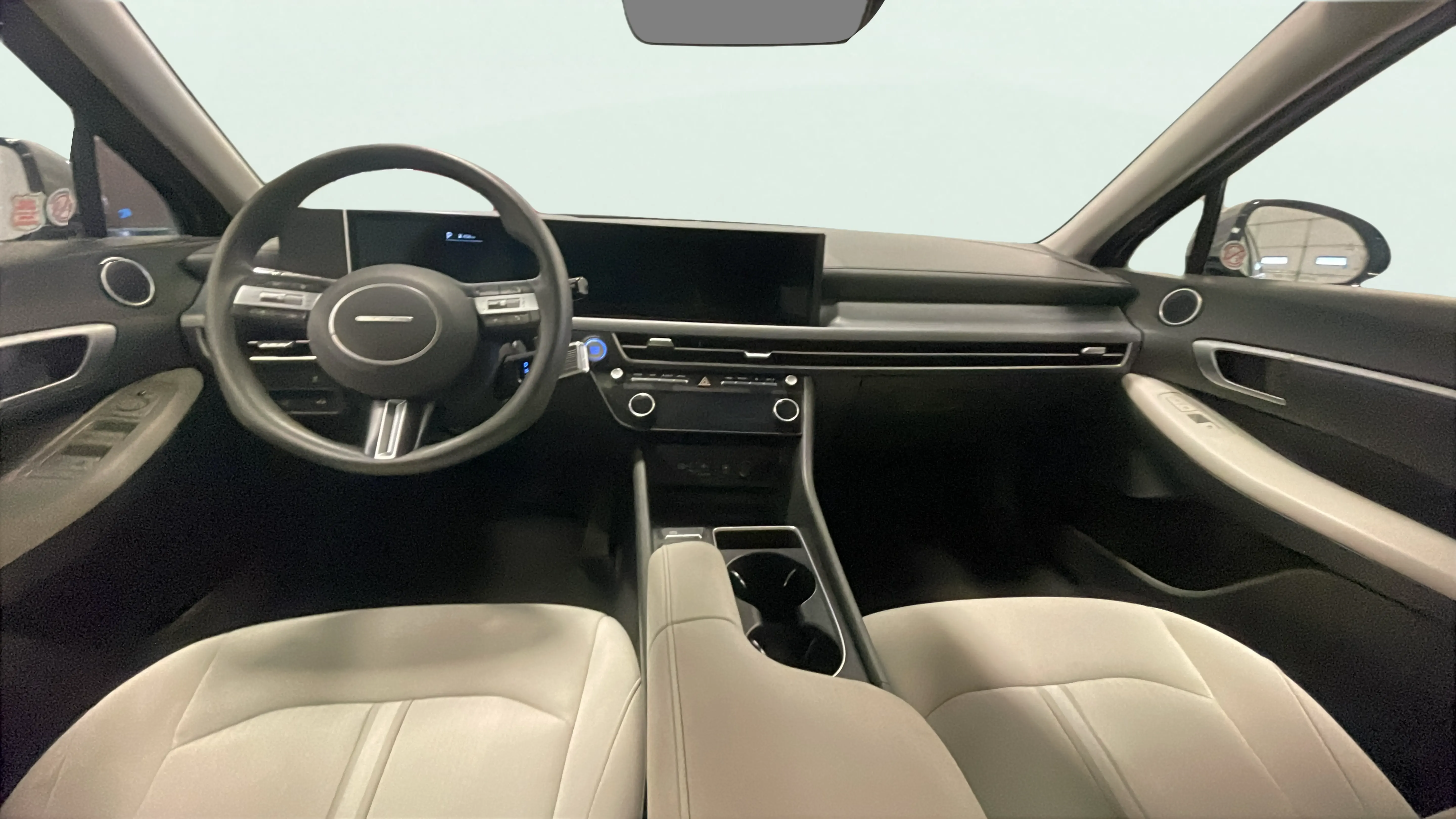 Vehicle interior 360 preview