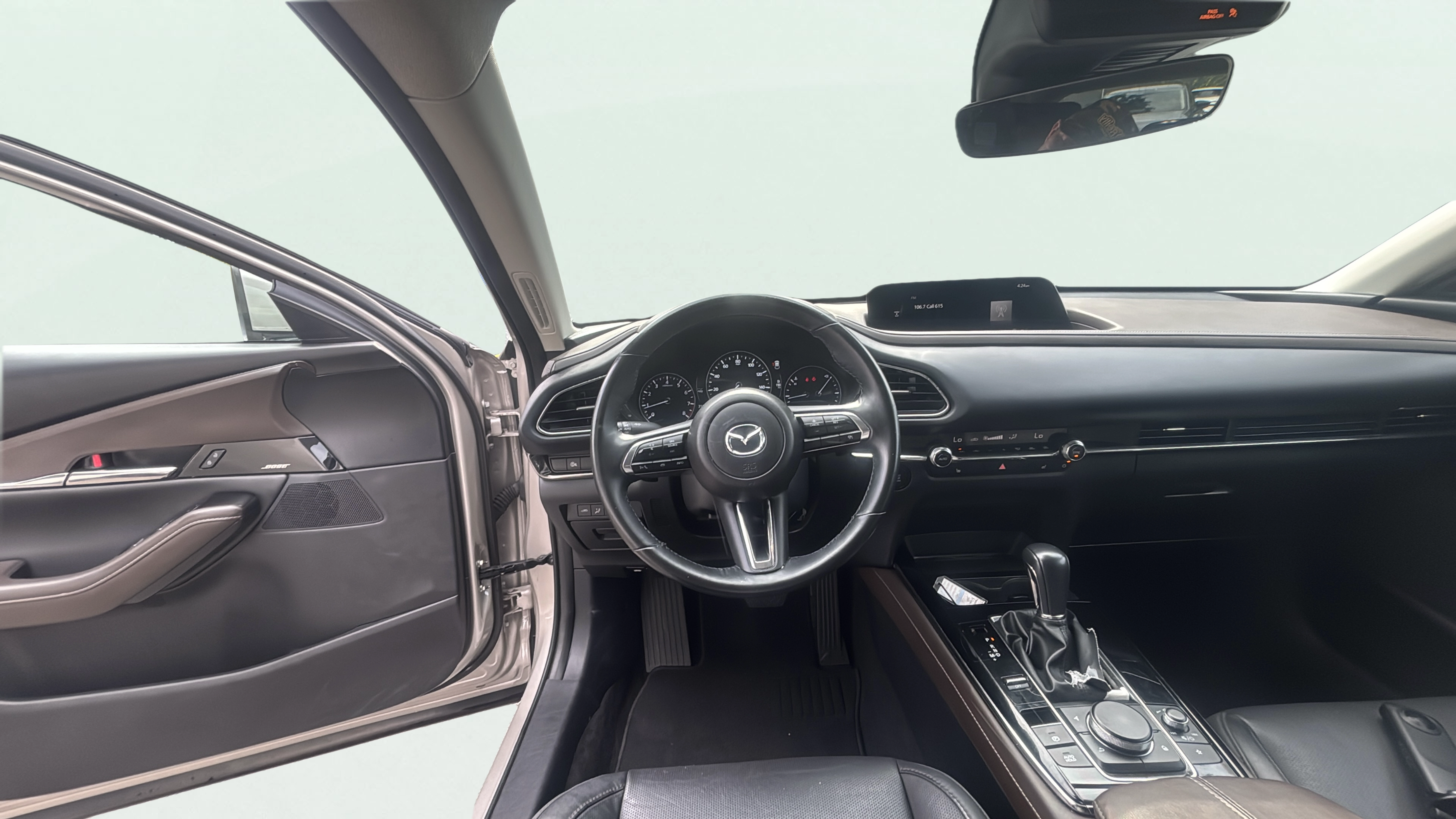 Vehicle interior 1
