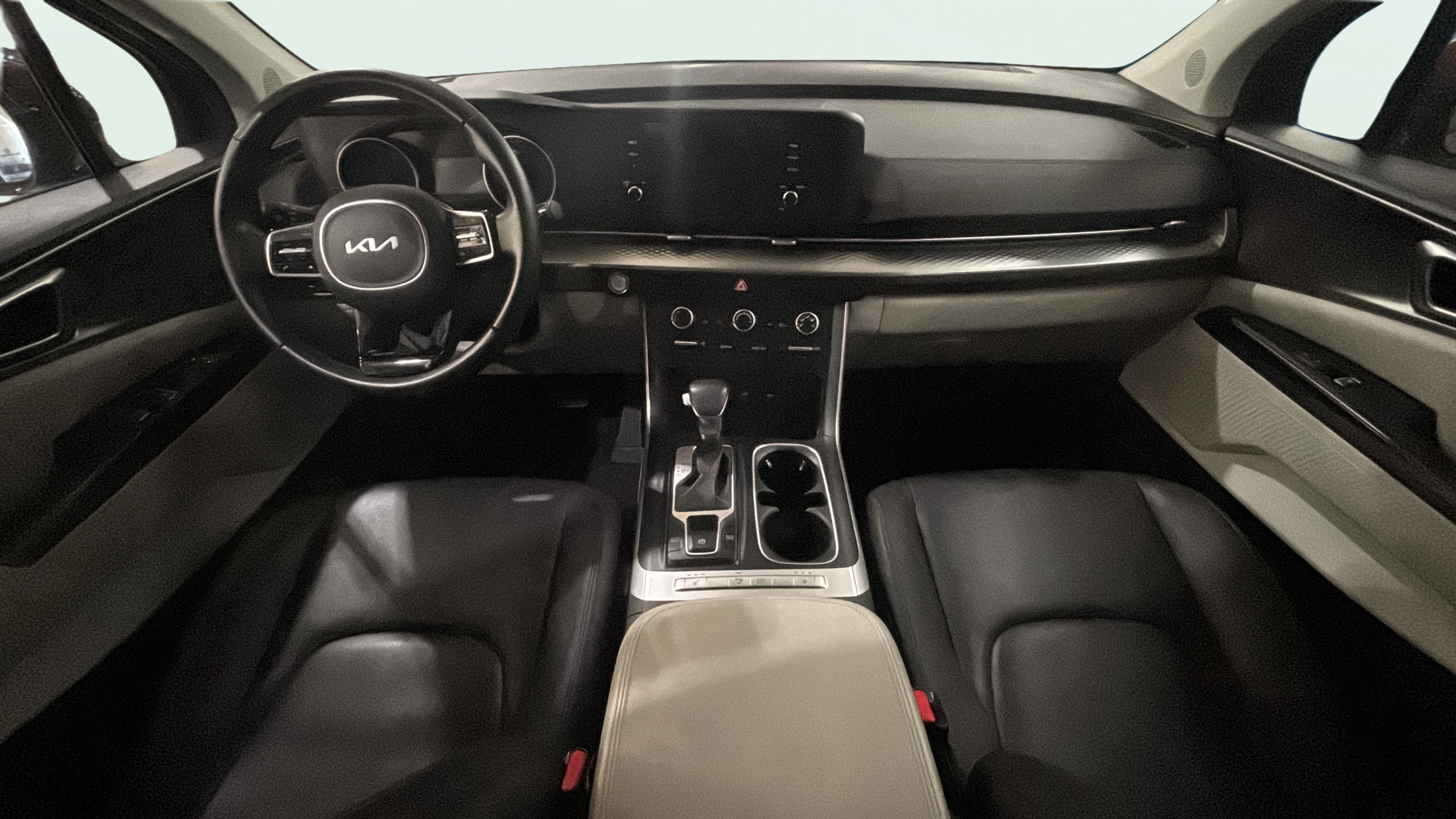Vehicle interior 360 preview