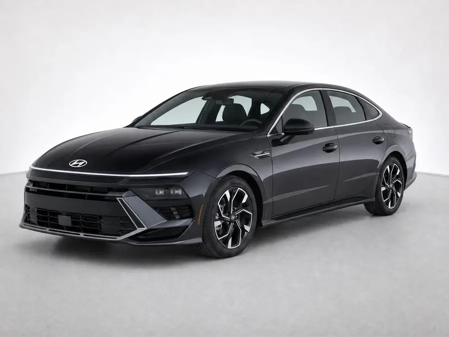 2025 Hyundai Sonata — image 1 of 9