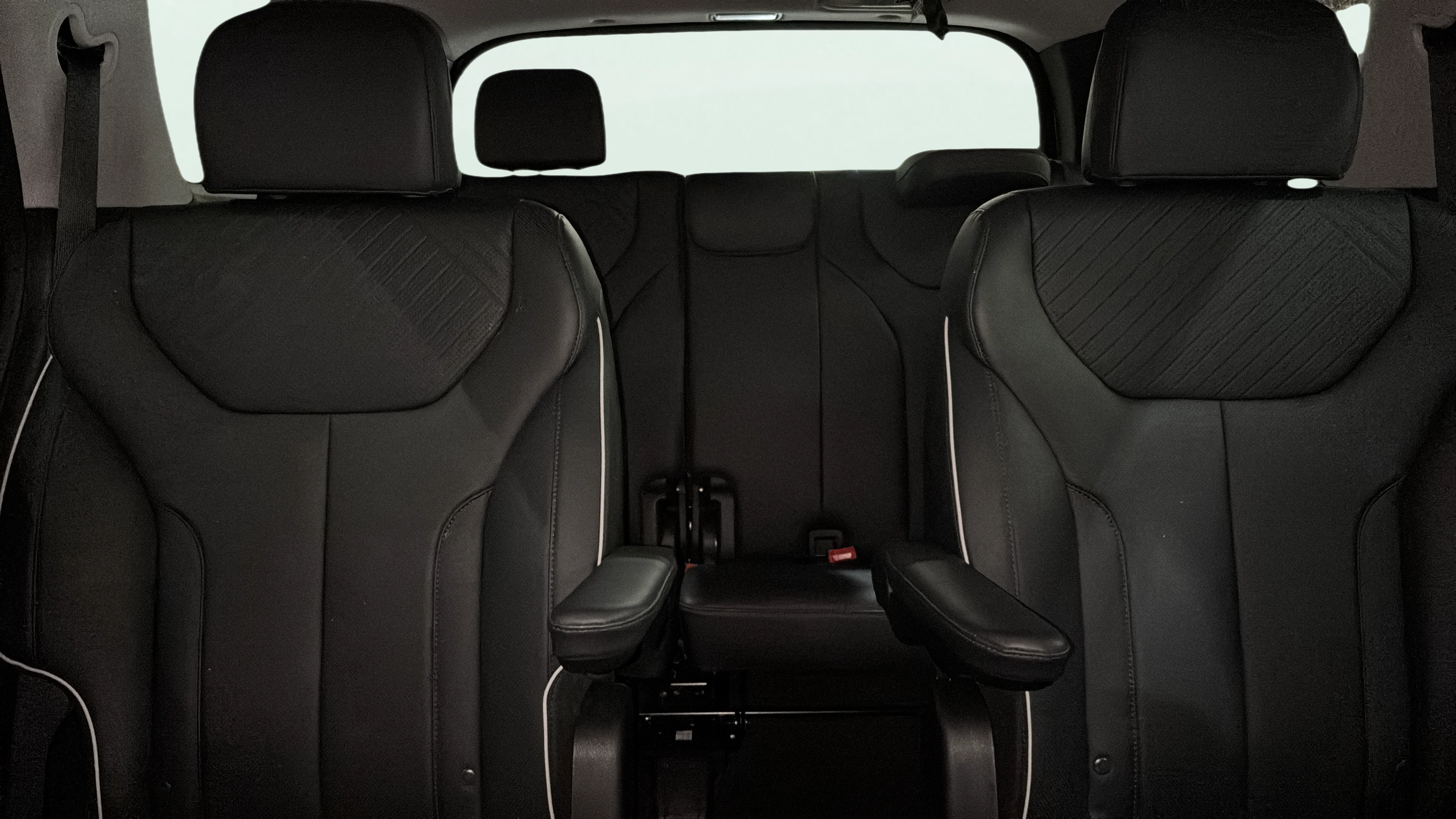 Vehicle interior 2
