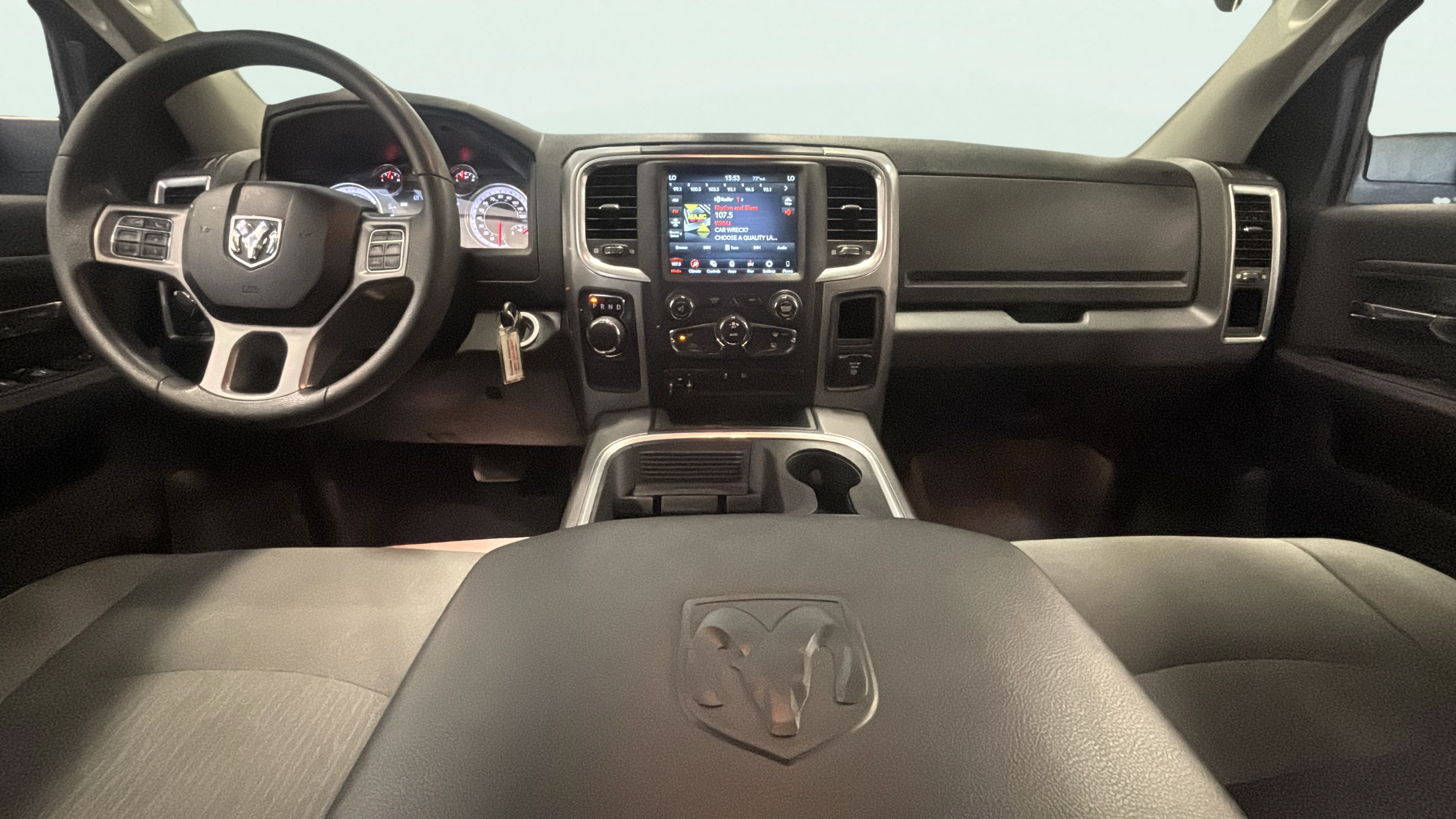 Vehicle interior 360 preview
