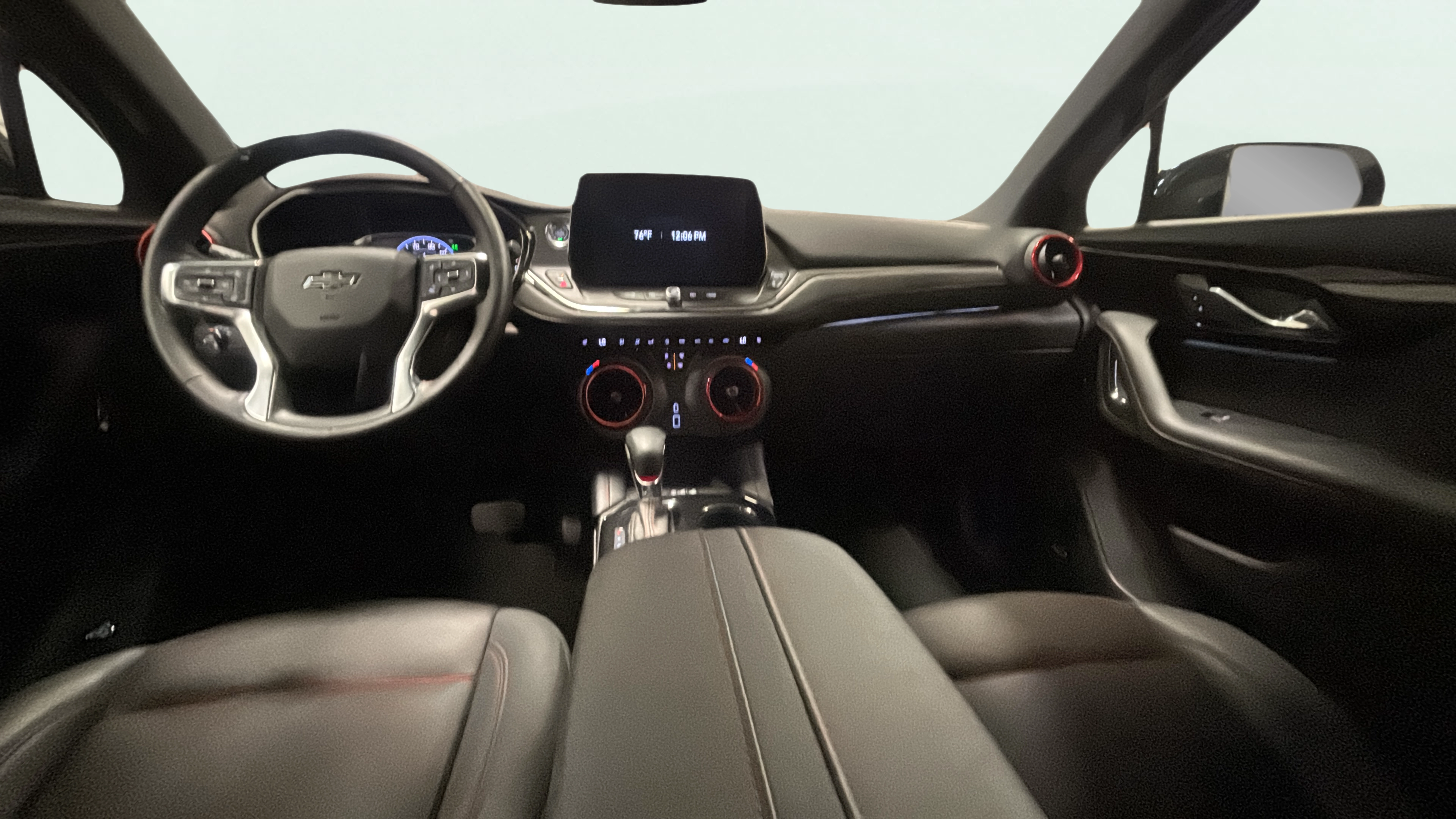 Vehicle interior 360 preview